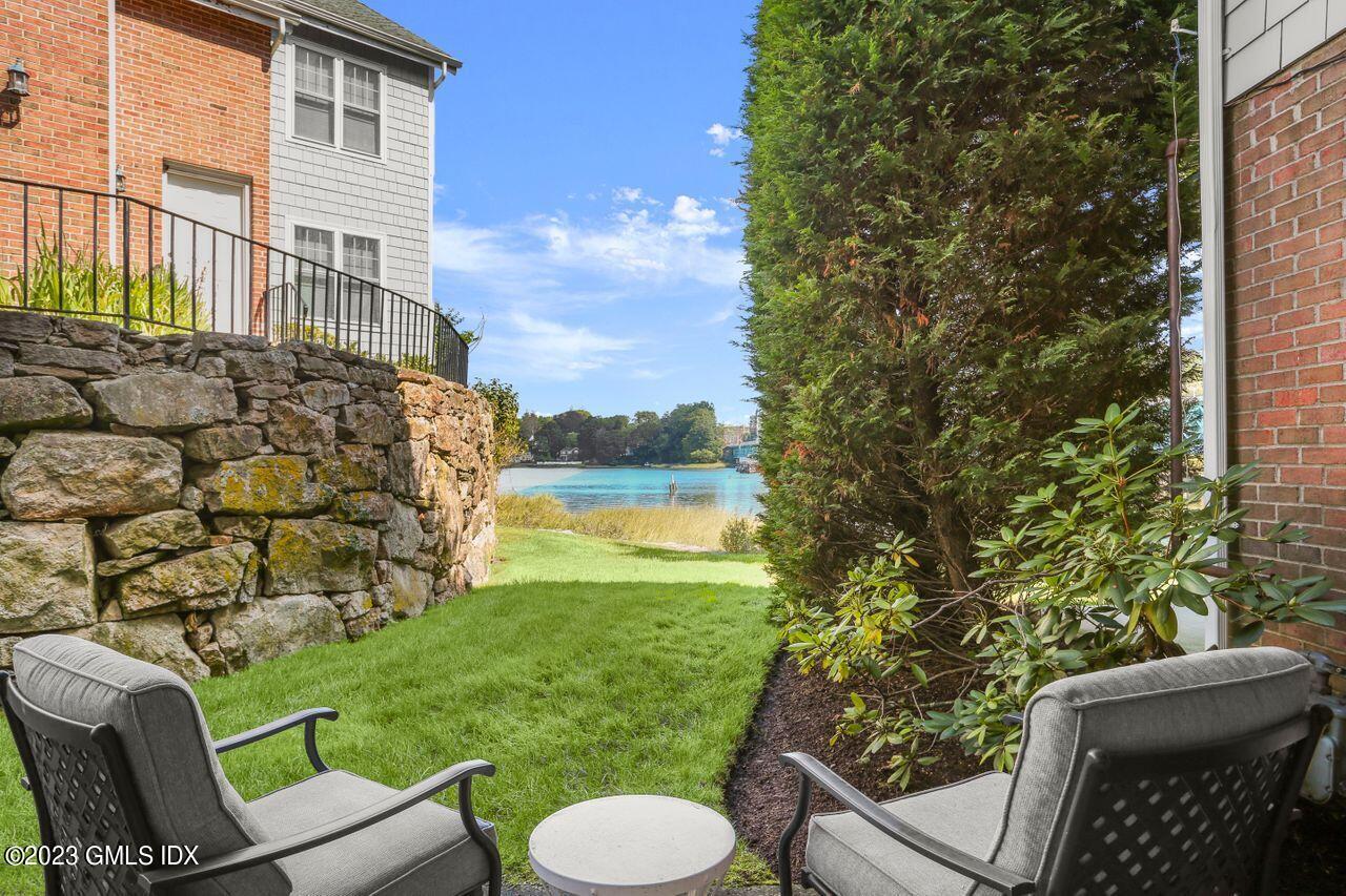 100 STRICKLAND Road Unit: #8