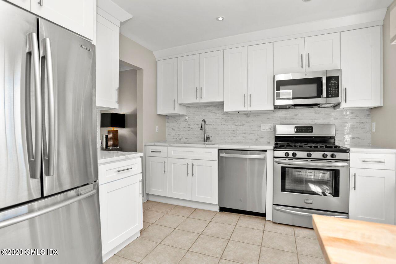 100 STRICKLAND Road Unit: #8