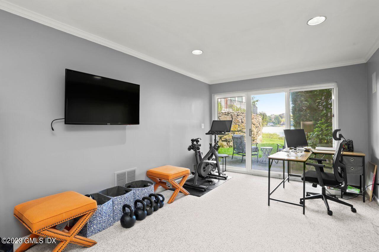 100 STRICKLAND Road Unit: #8