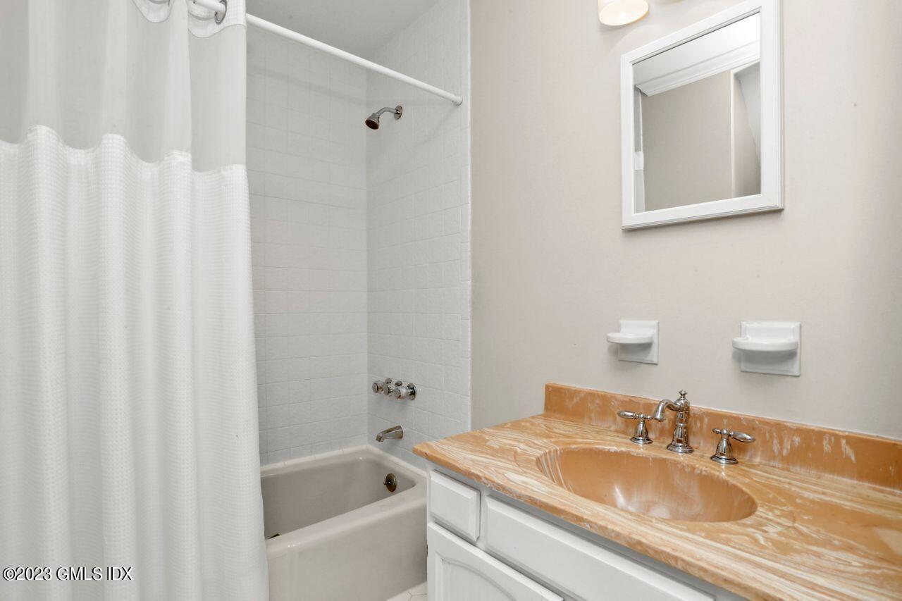 100 STRICKLAND Road Unit: #8