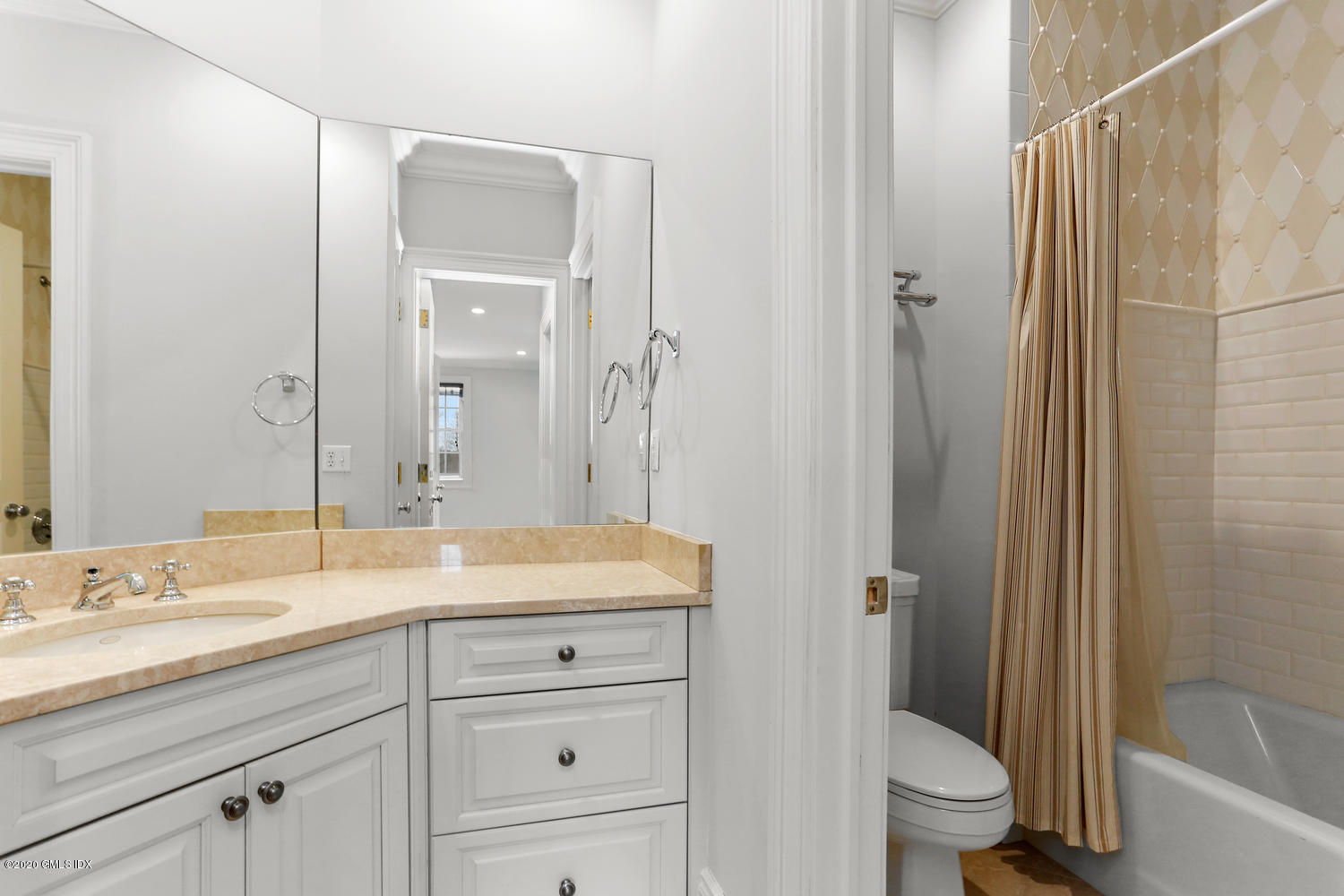 2 Idar Court, B