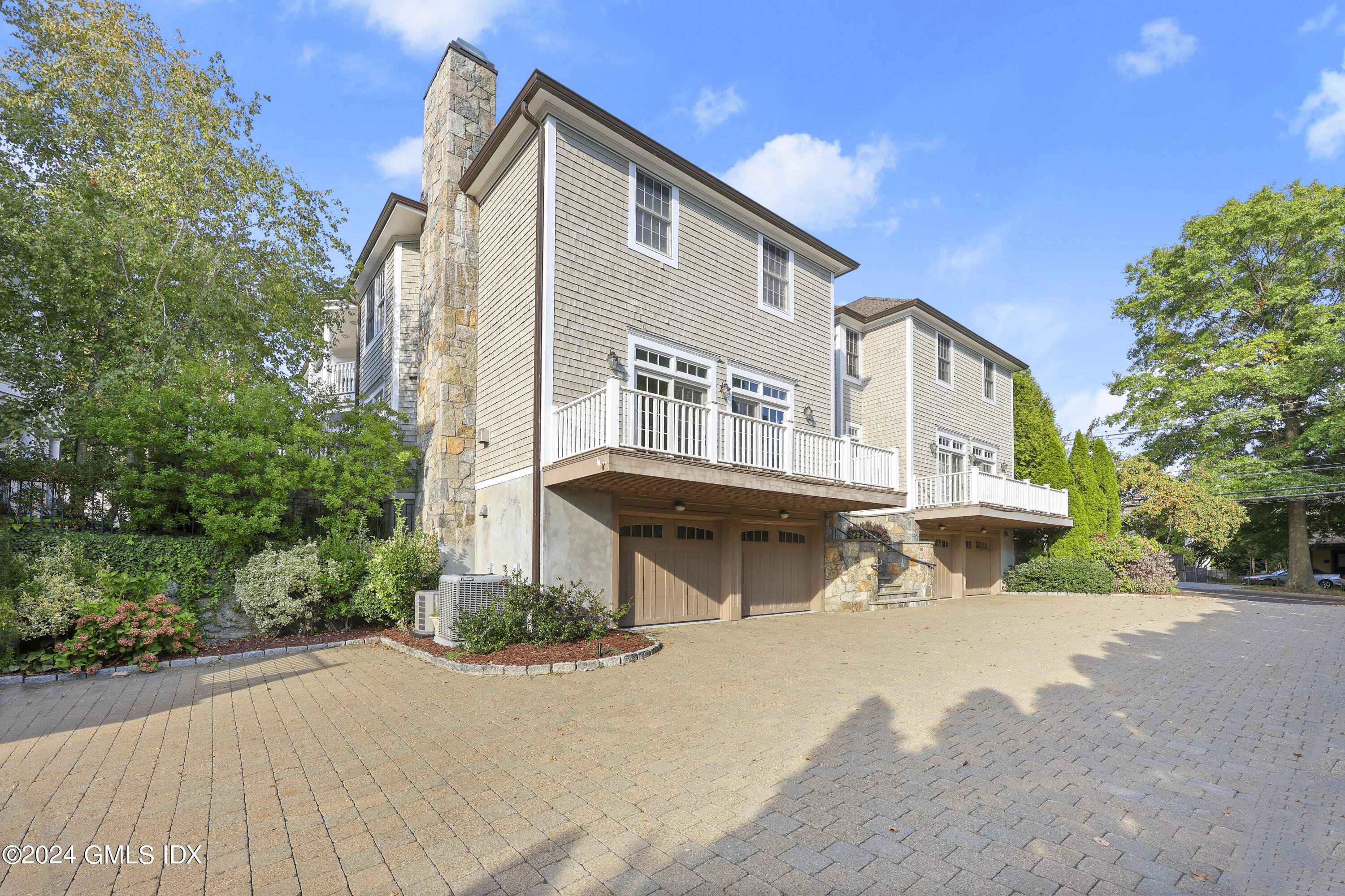2 Idar Court, B