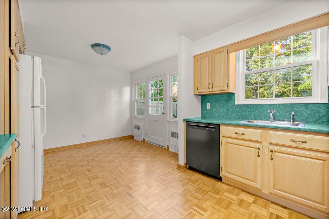 92 Putnam Park, 92