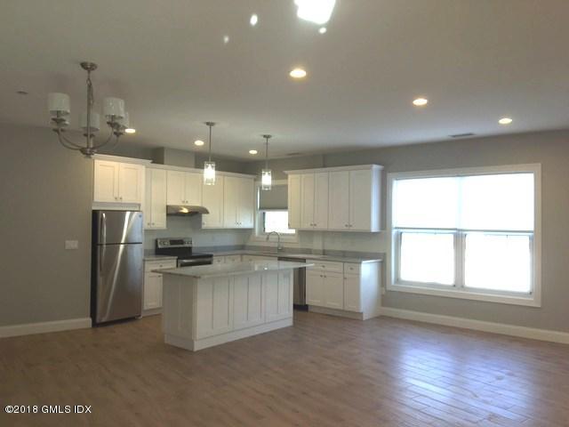 59 E Putnam Avenue, 2