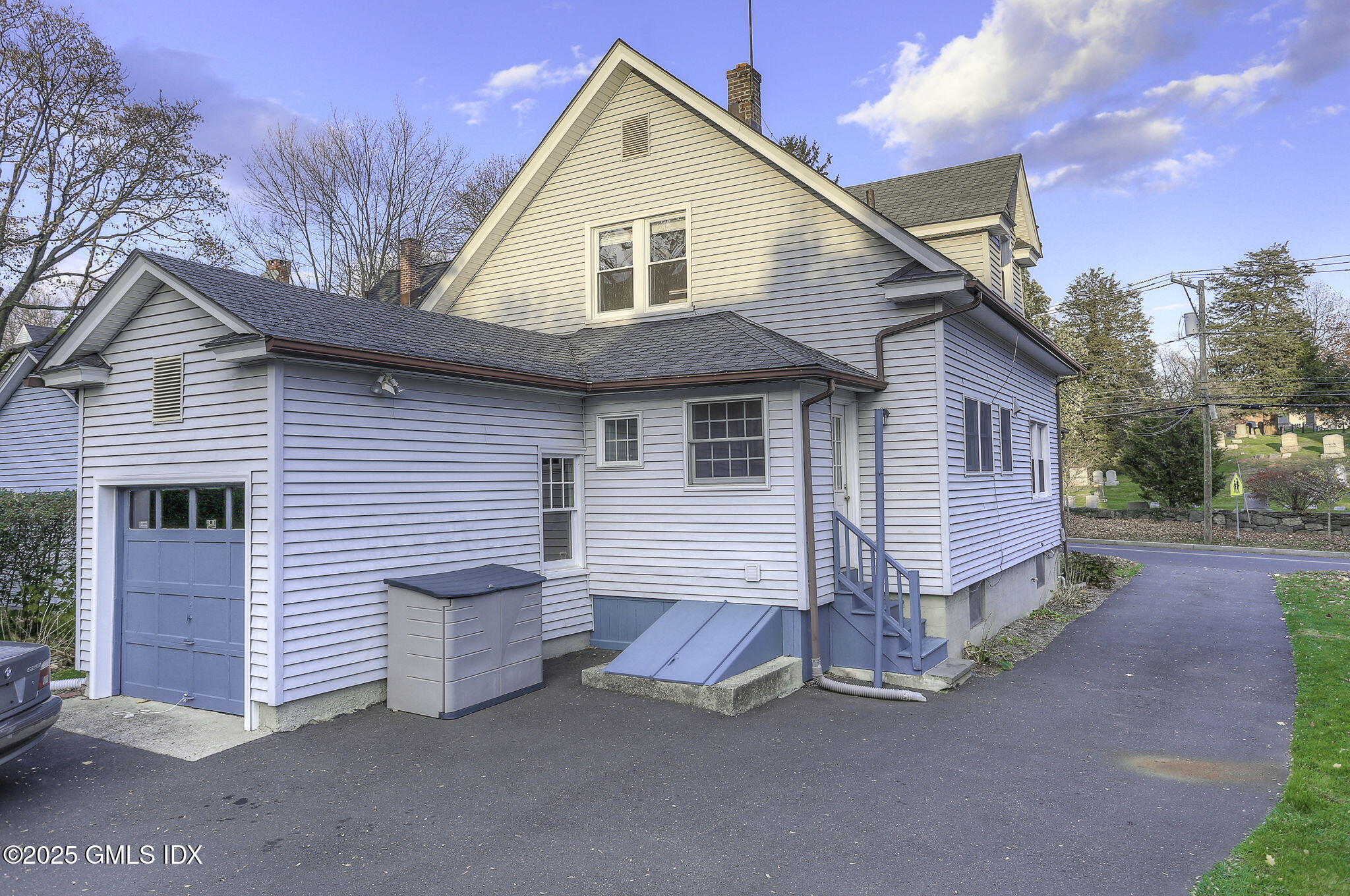 110 Milbank Avenue