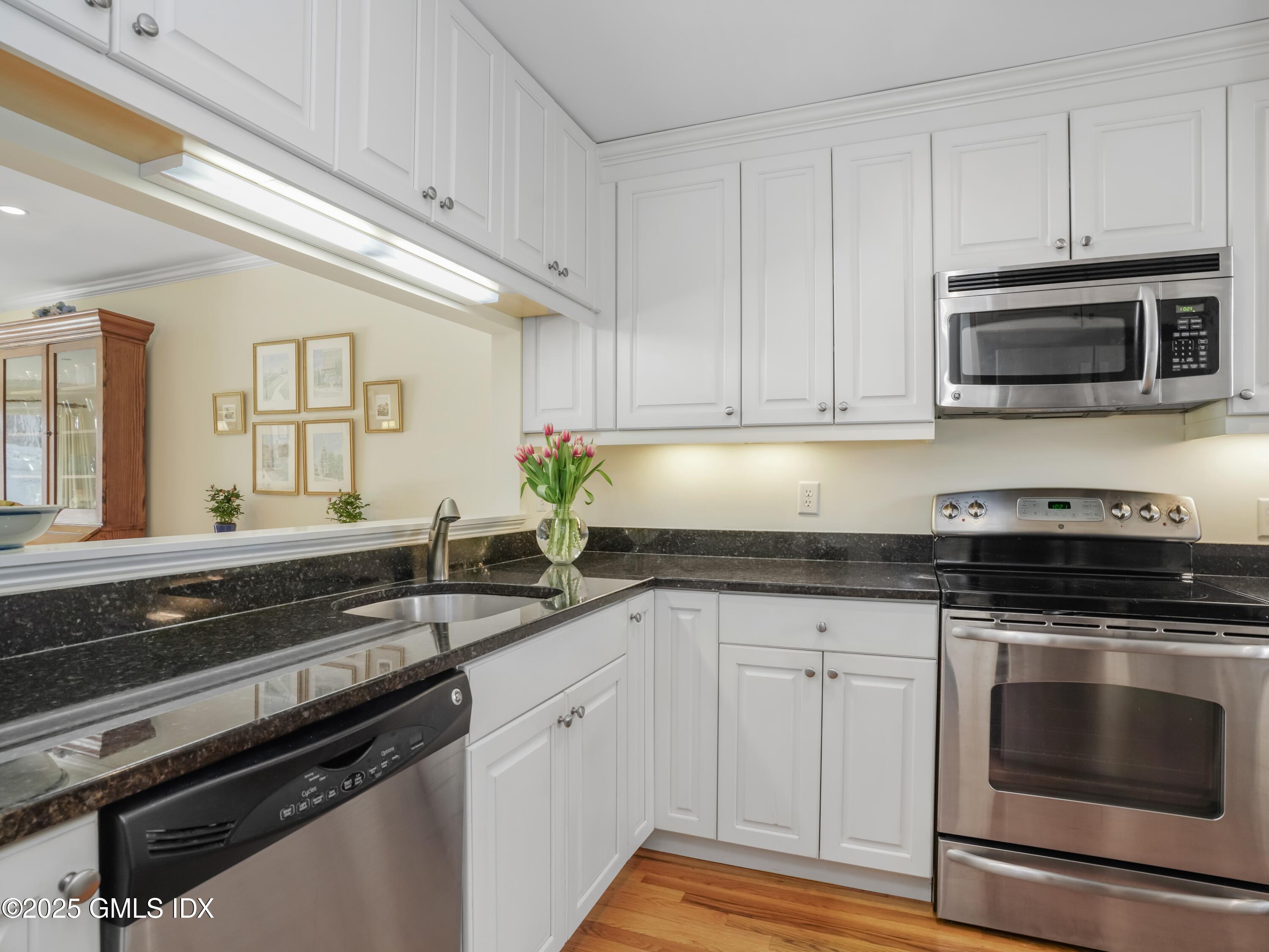 51 Forest Avenue, 67