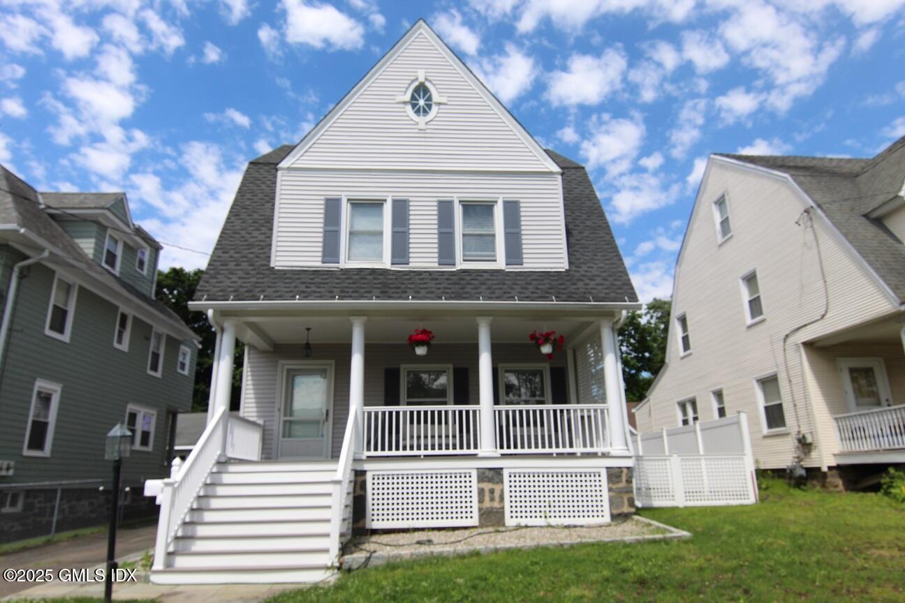 32 Ridge Street, 2