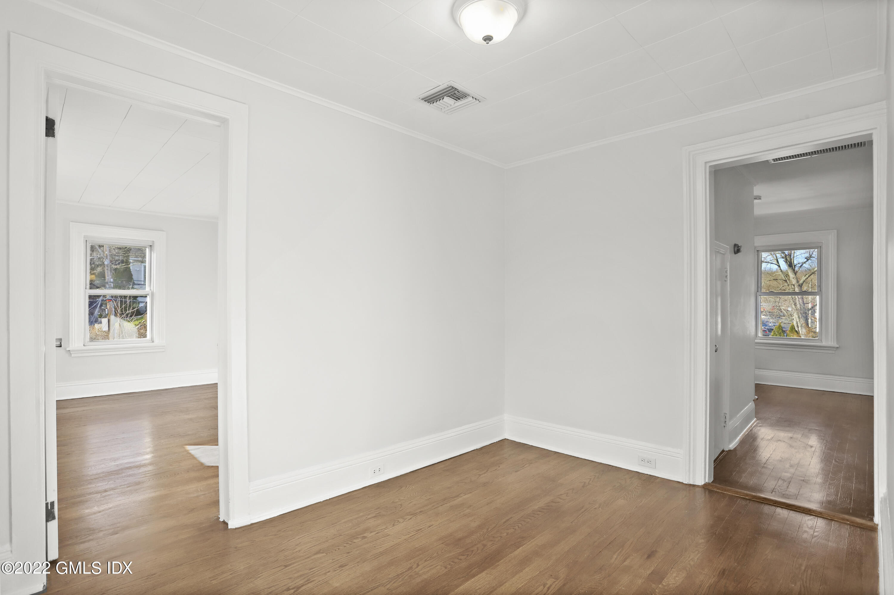 36 Glenville Street, 3