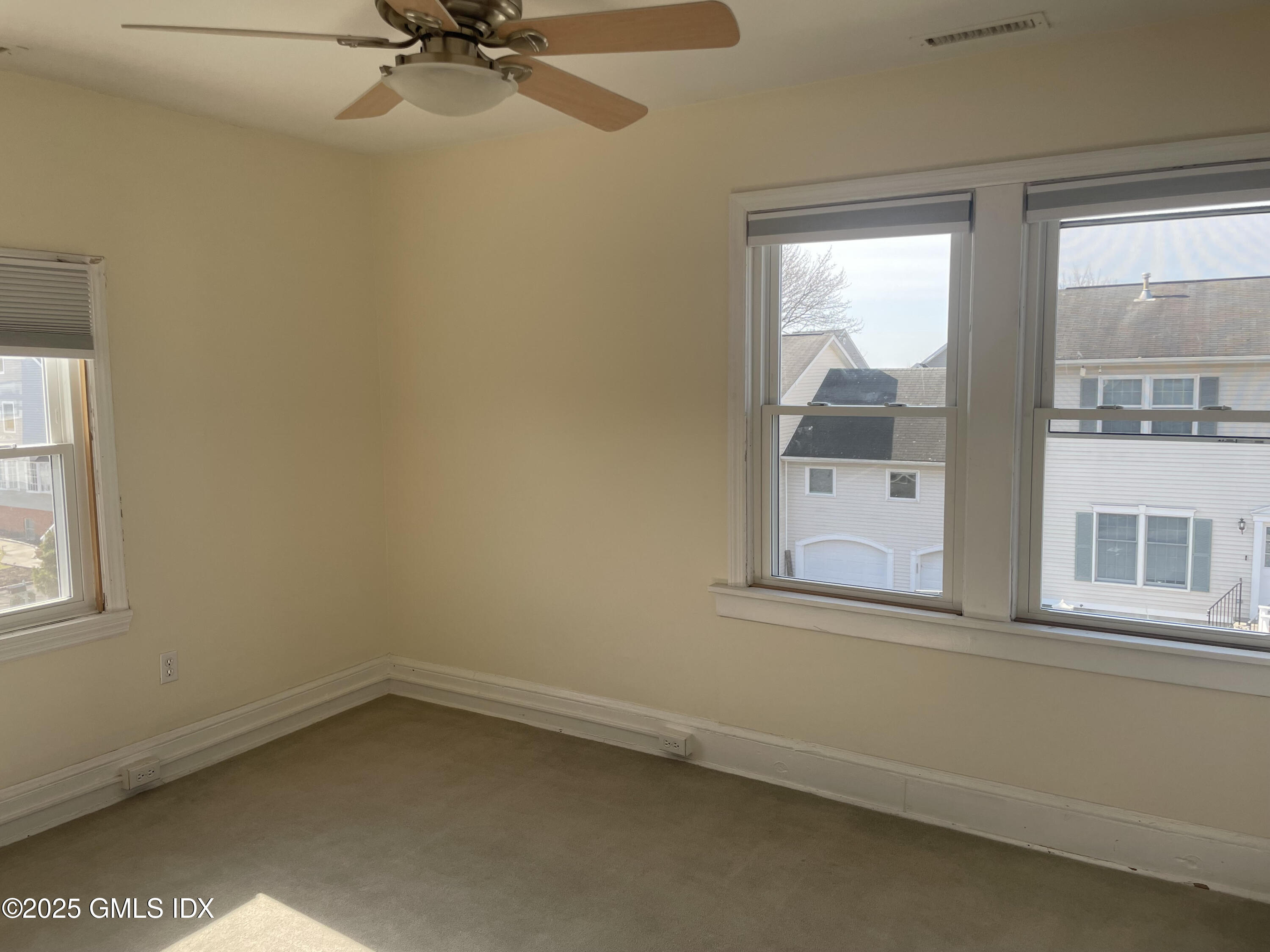 237 HAMILTON Avenue, 2nd Floor