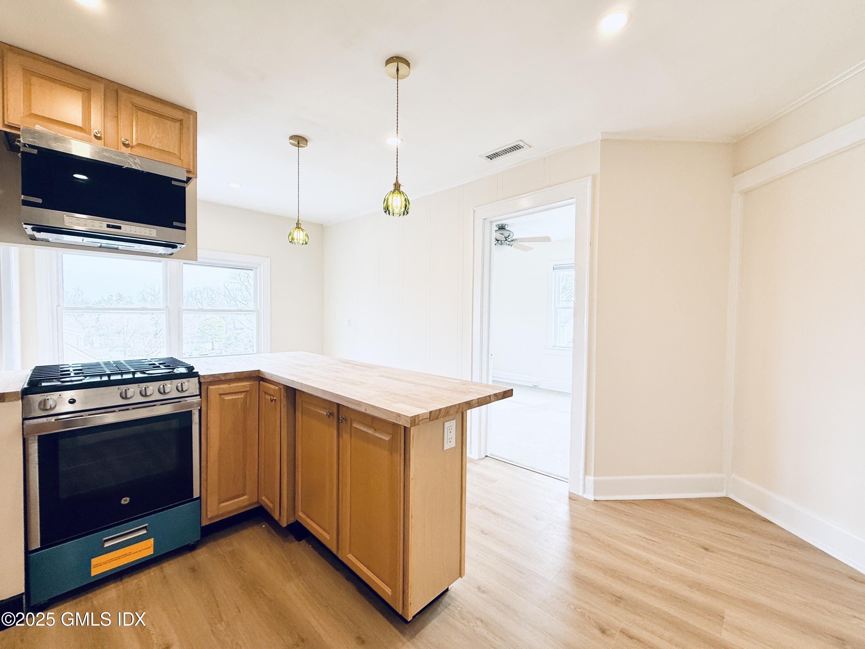237 HAMILTON Avenue, 2nd Floor