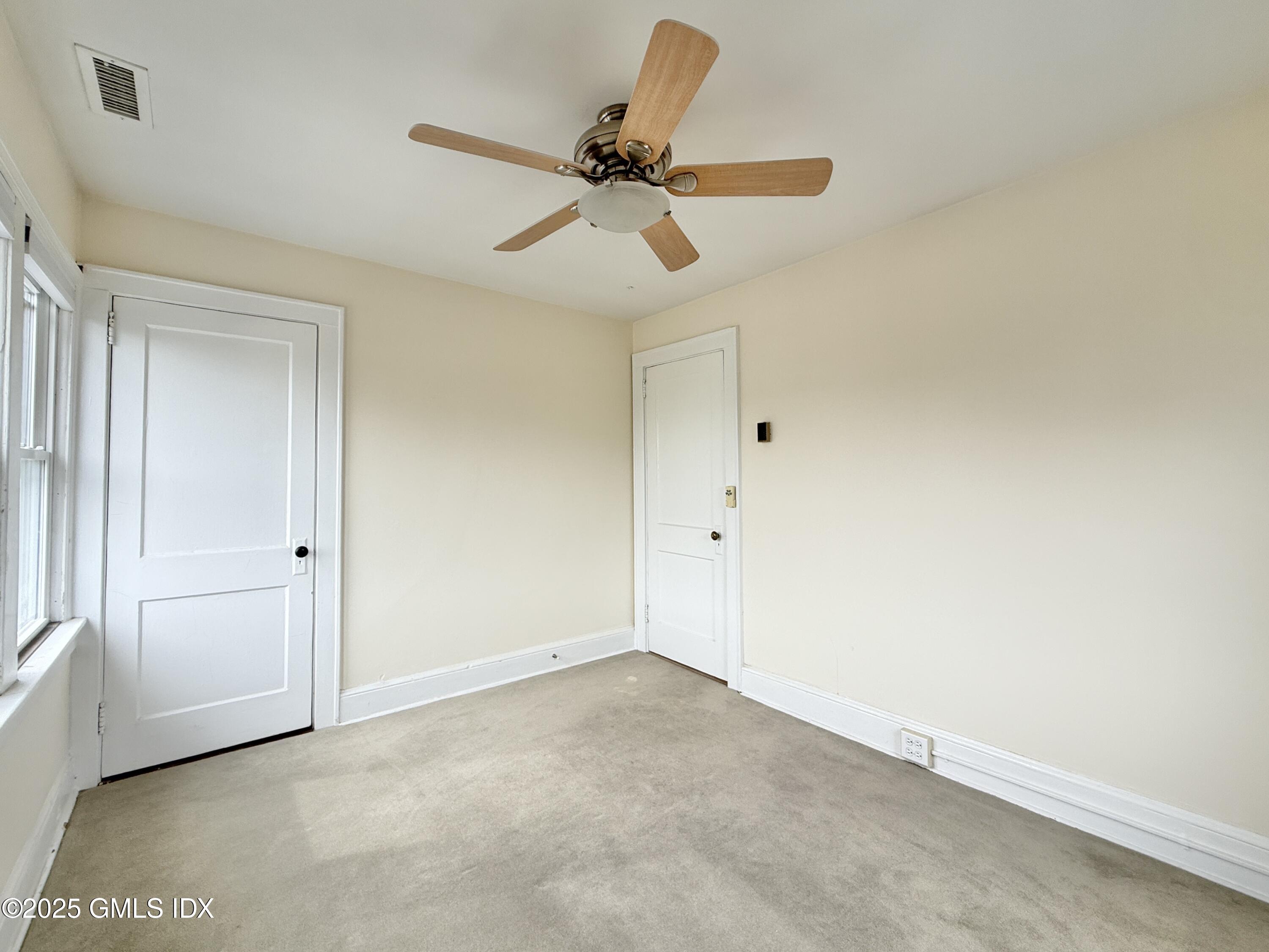237 HAMILTON Avenue, 2nd Floor