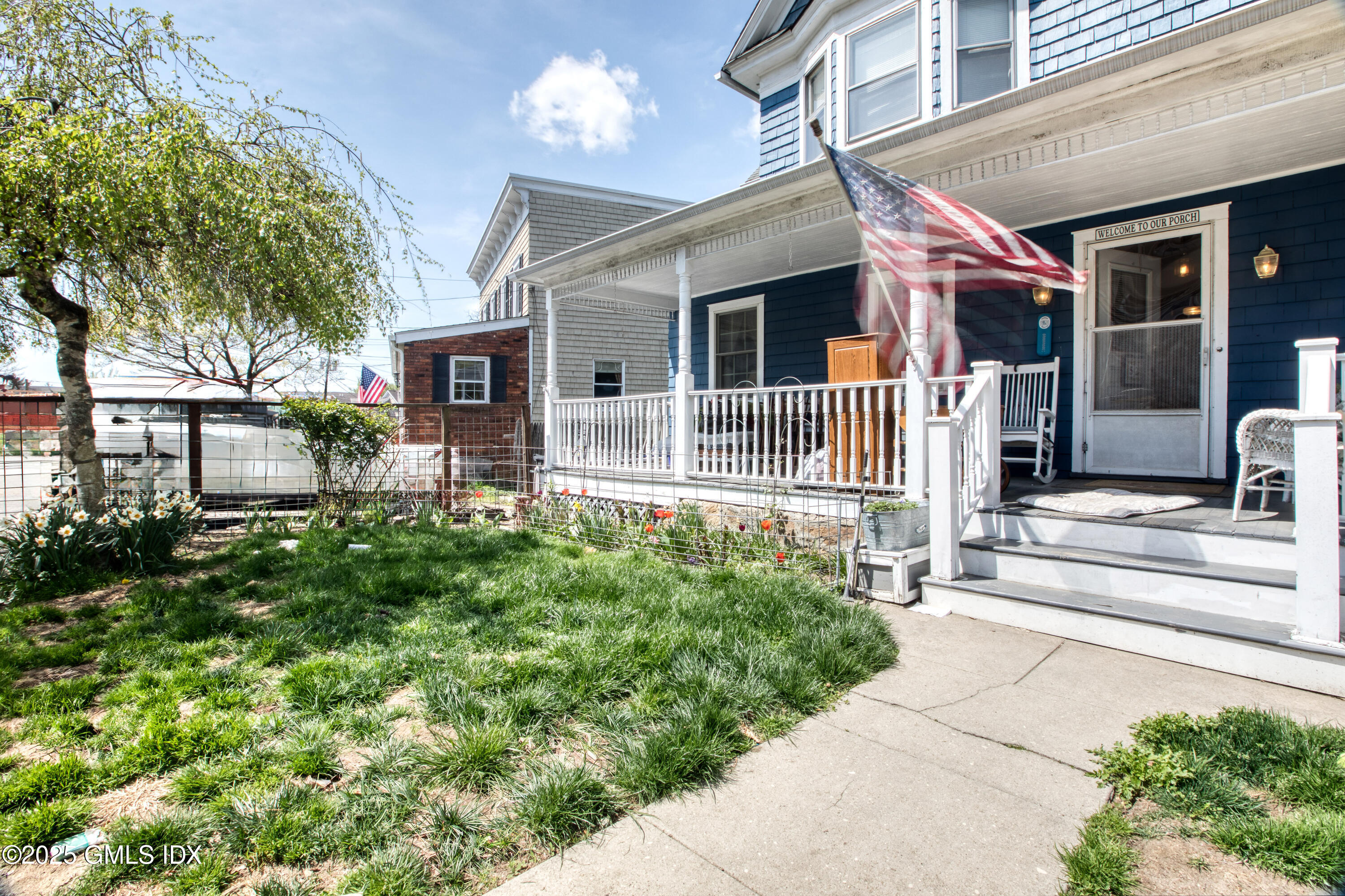 52 Locust Street