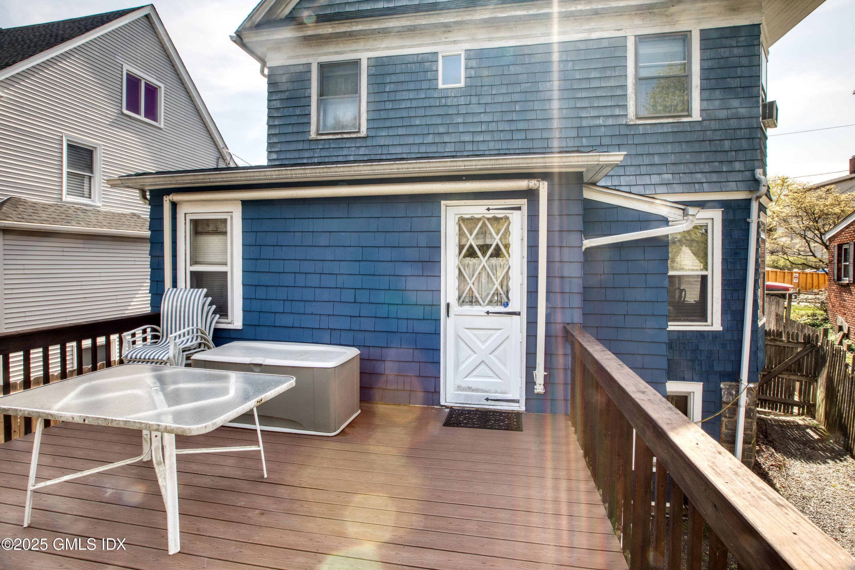 52 Locust Street