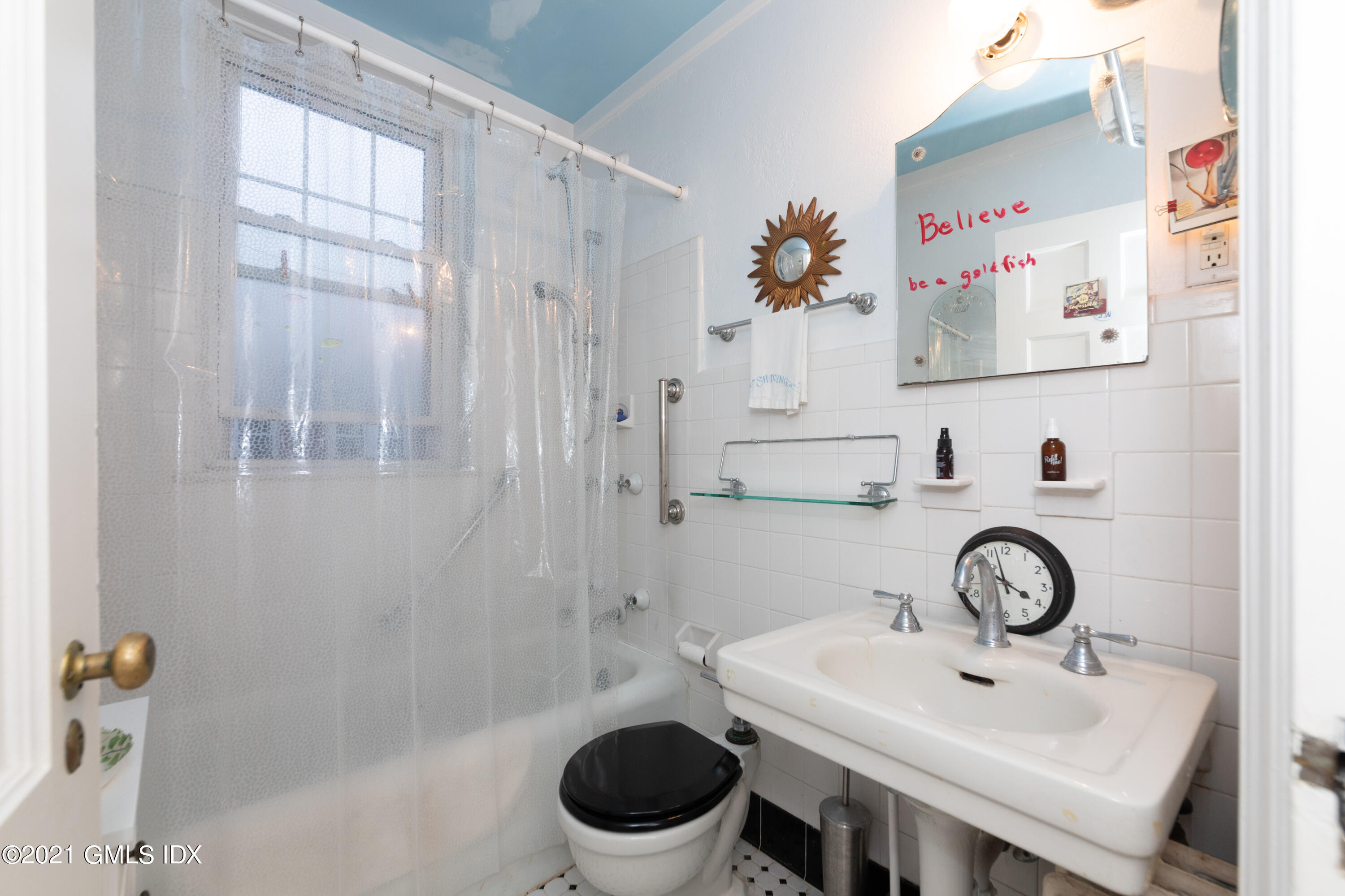 169 MASON Street, 4D