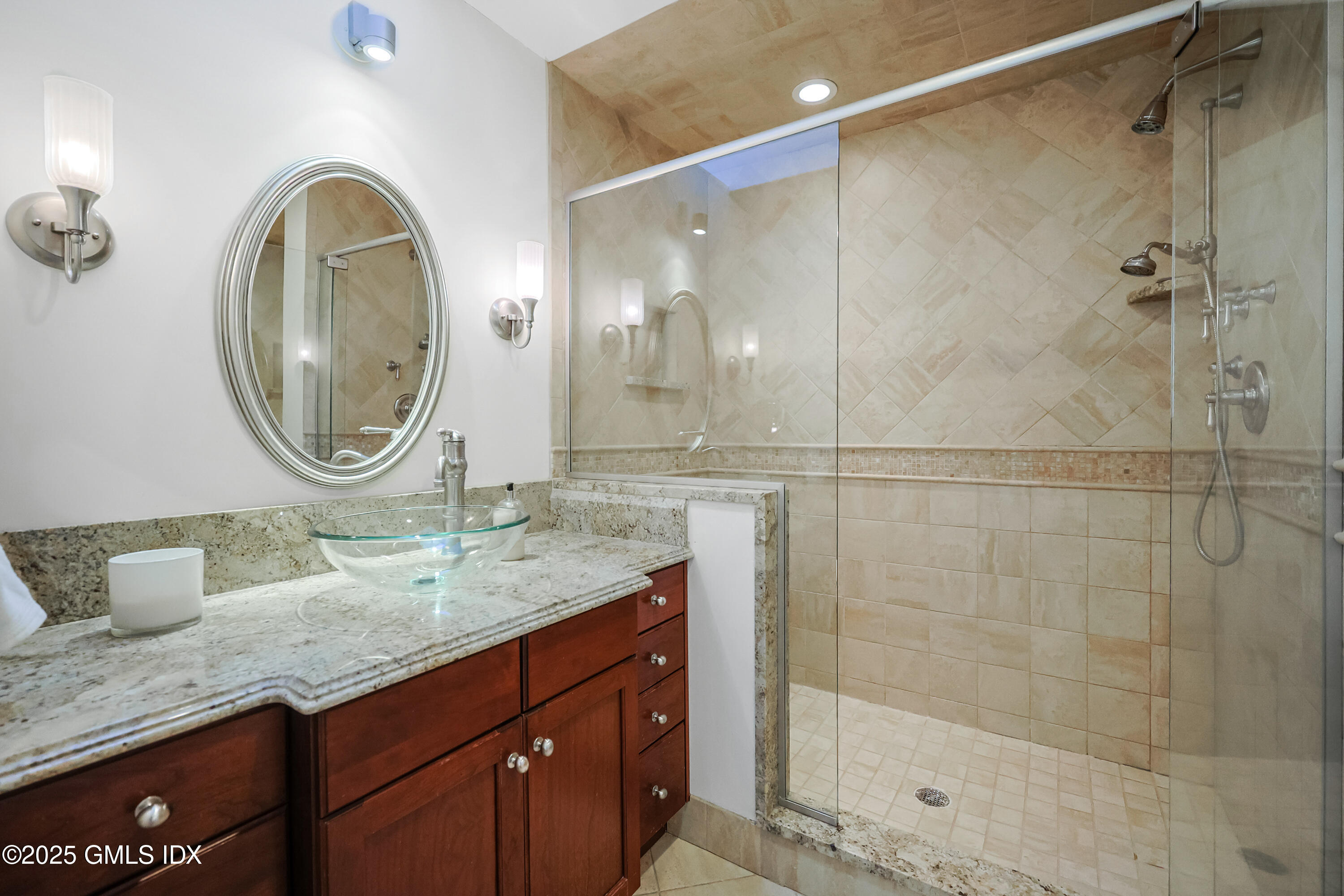 51 Forest Avenue, 98