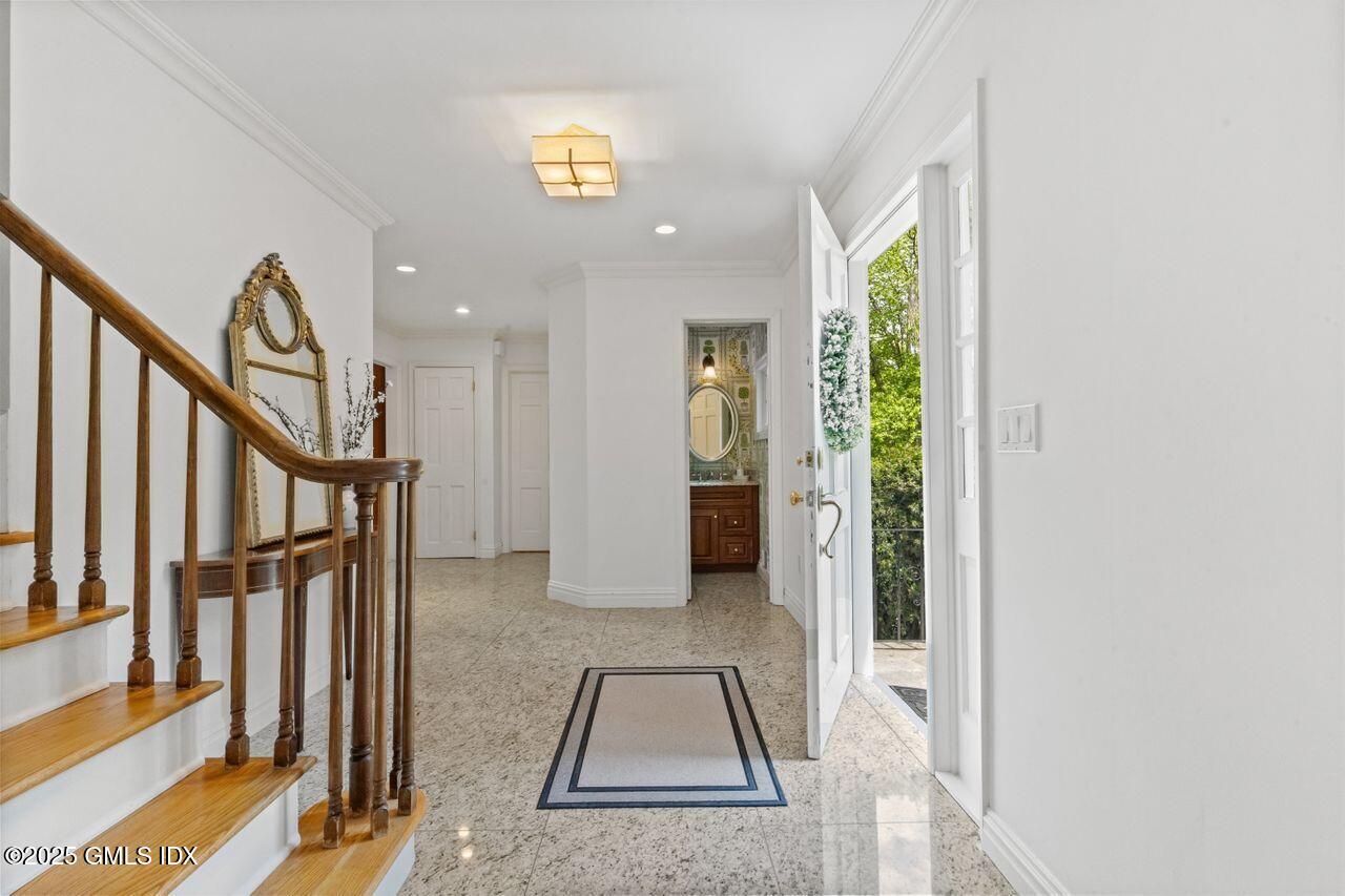 24 Lawrence Hill Road