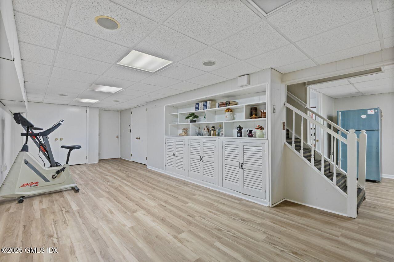 24 Lawrence Hill Road