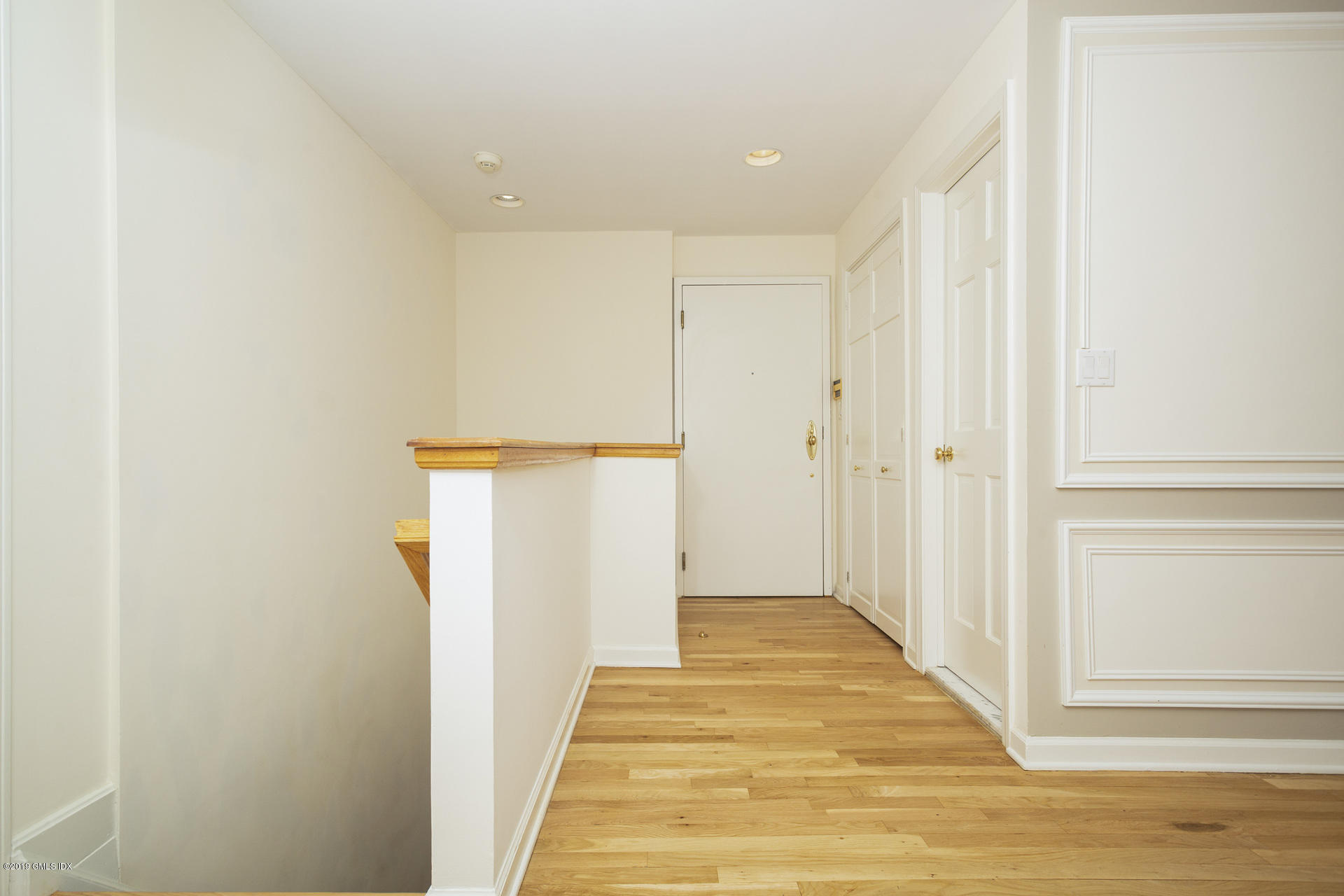 15 lafayette Court, 1B