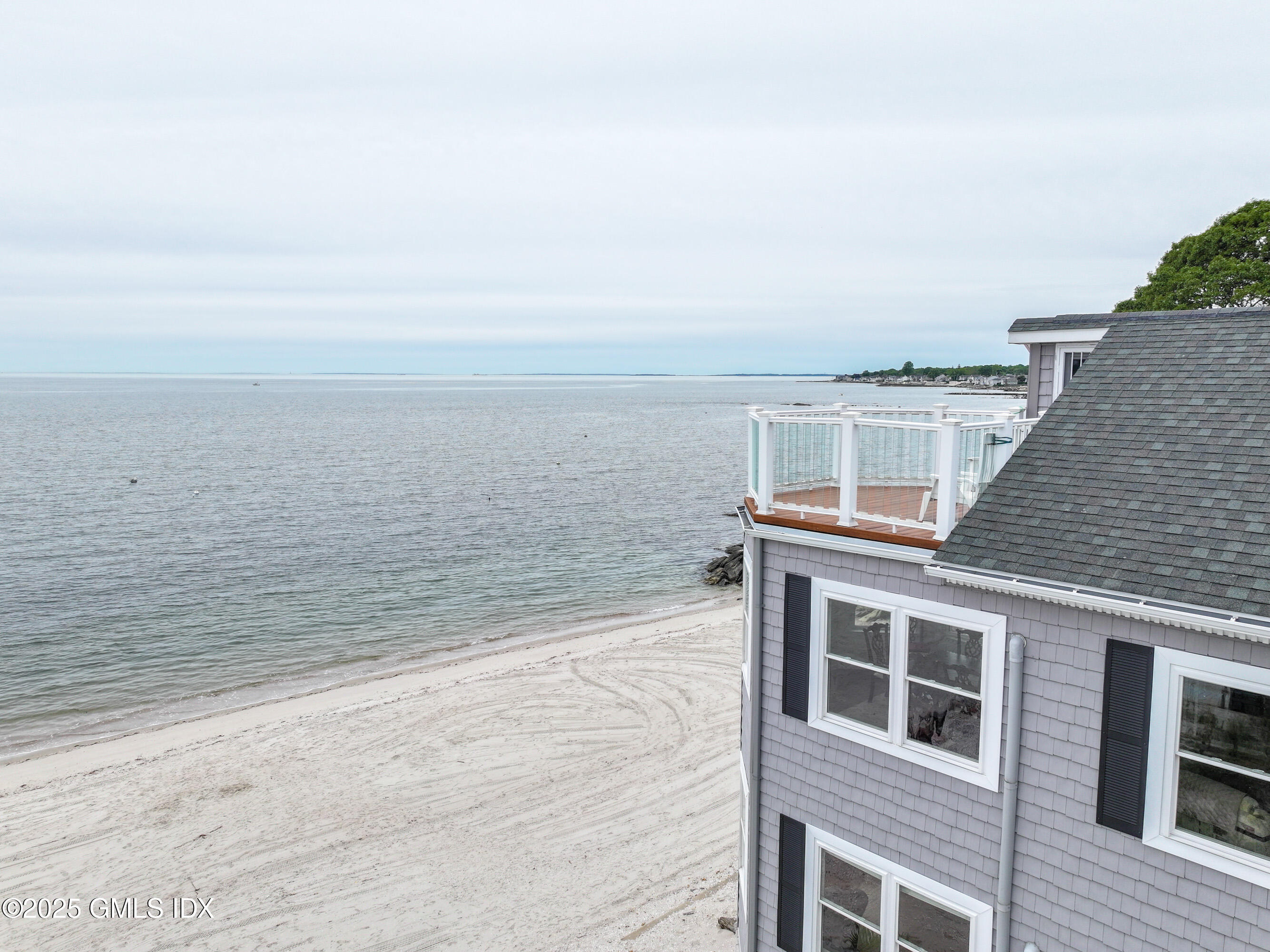 22 Shore Road