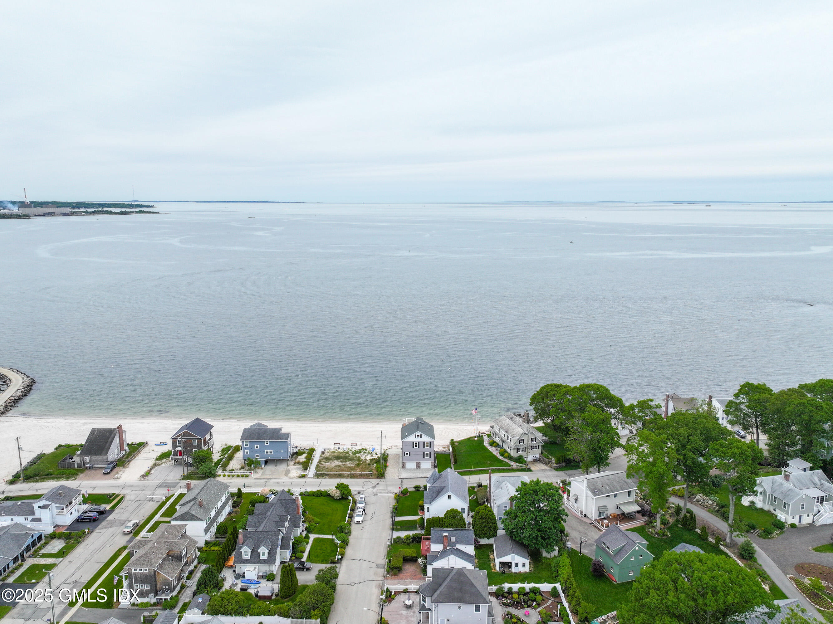 22 Shore Road