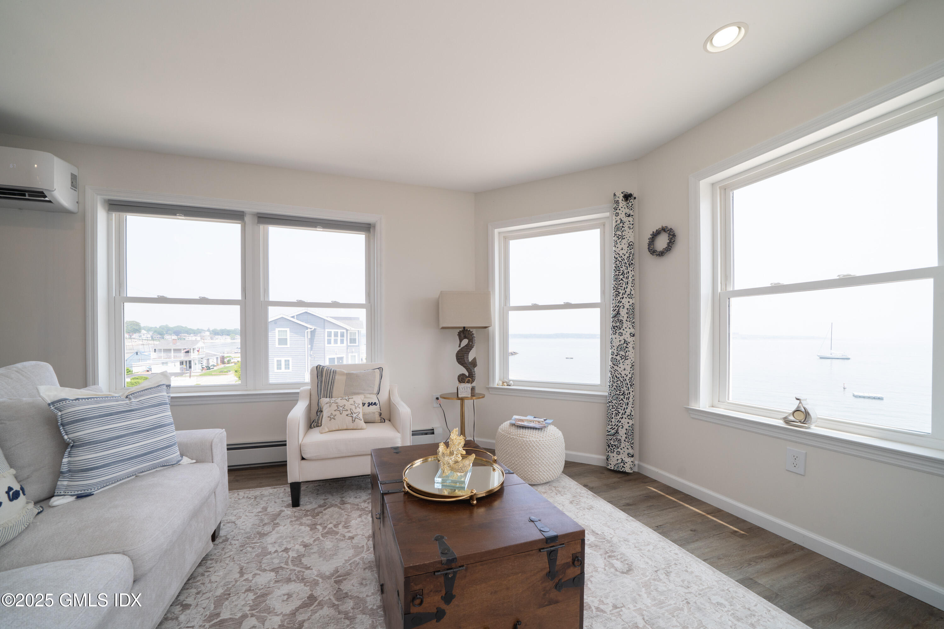 22 Shore Road