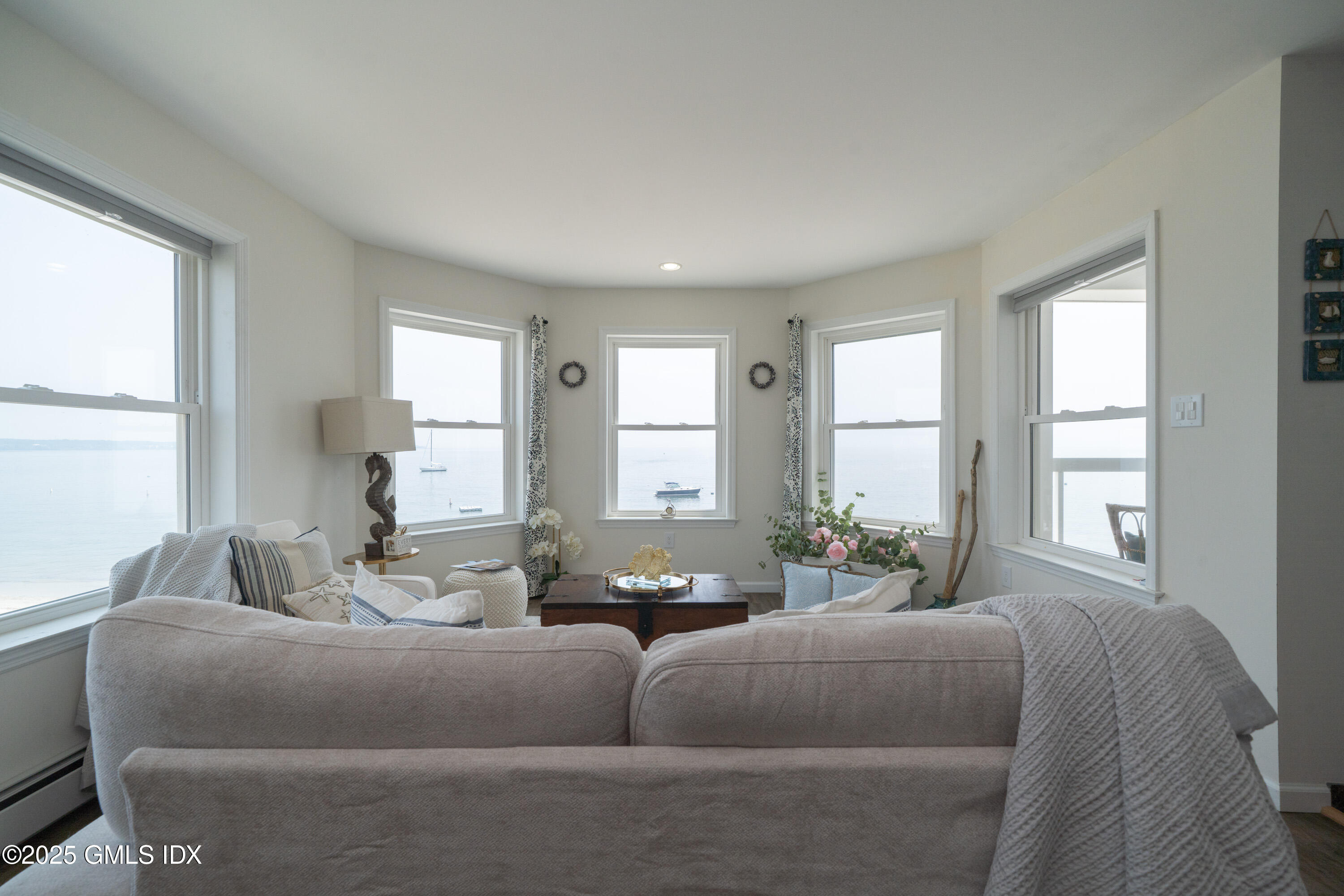 22 Shore Road