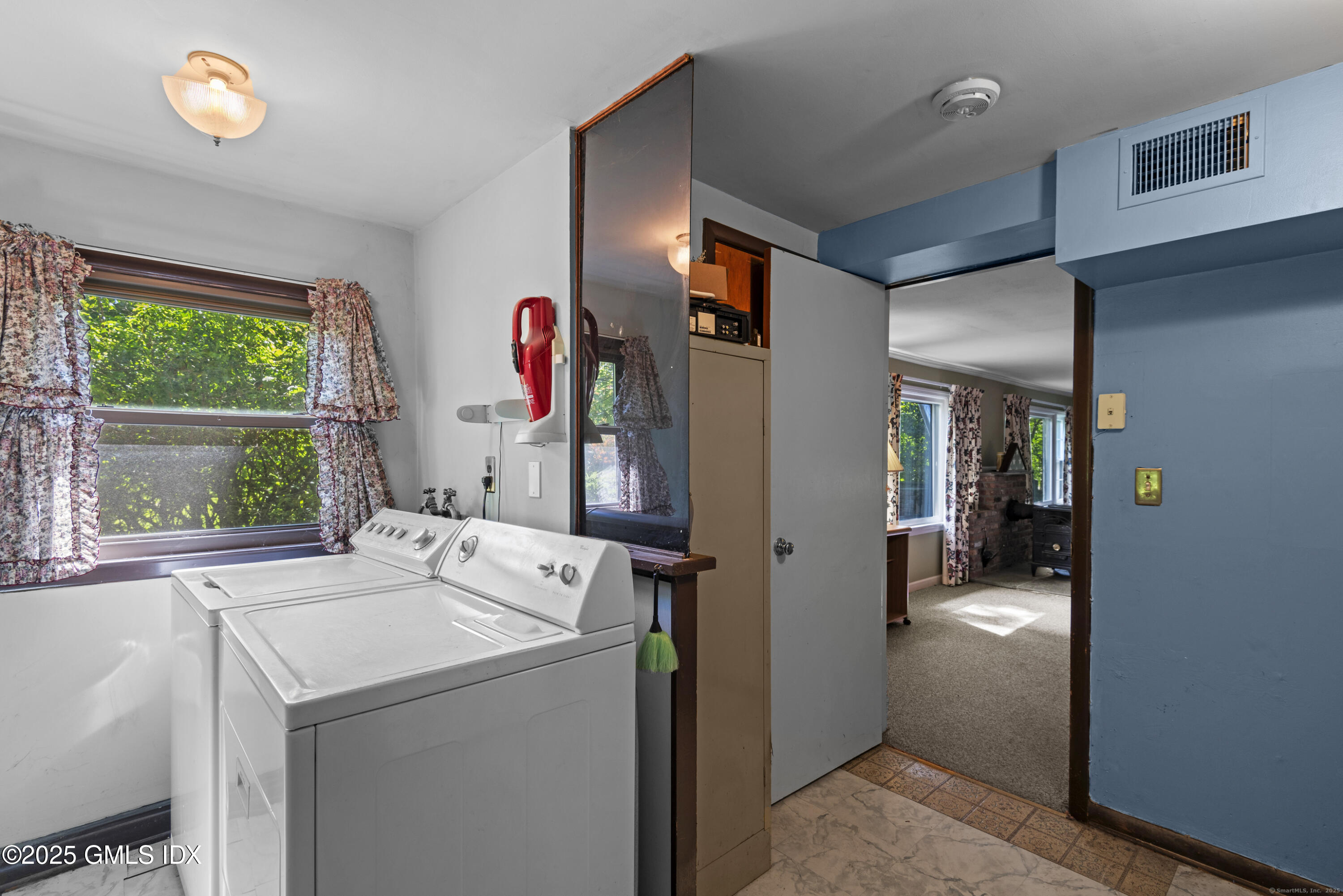 337 WOODBINE Road