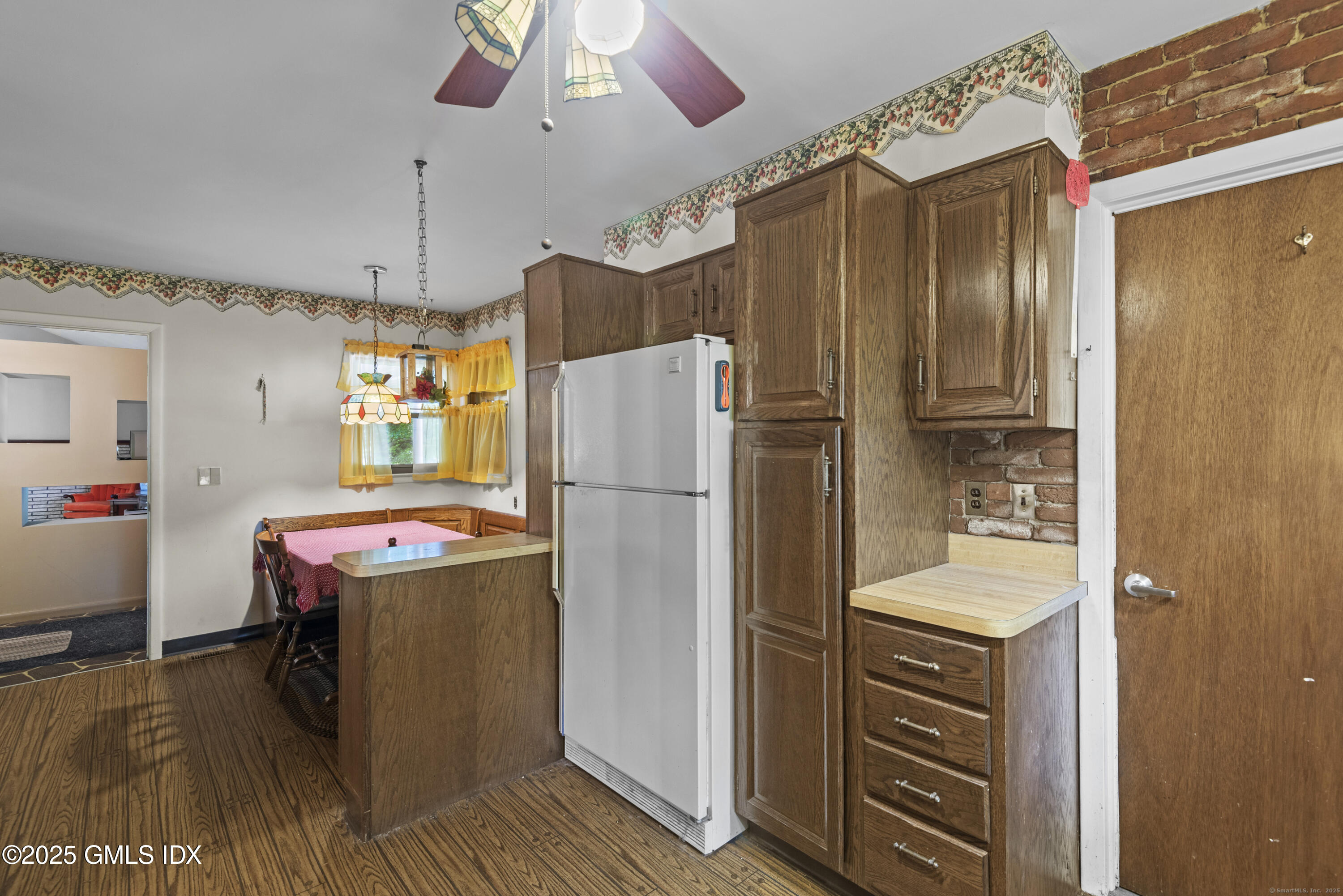 337 WOODBINE Road