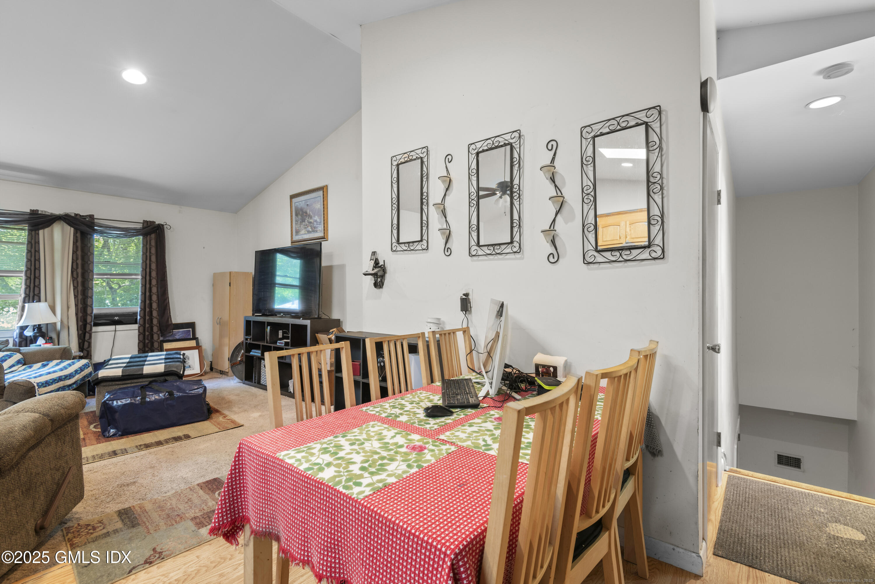 337 WOODBINE Road