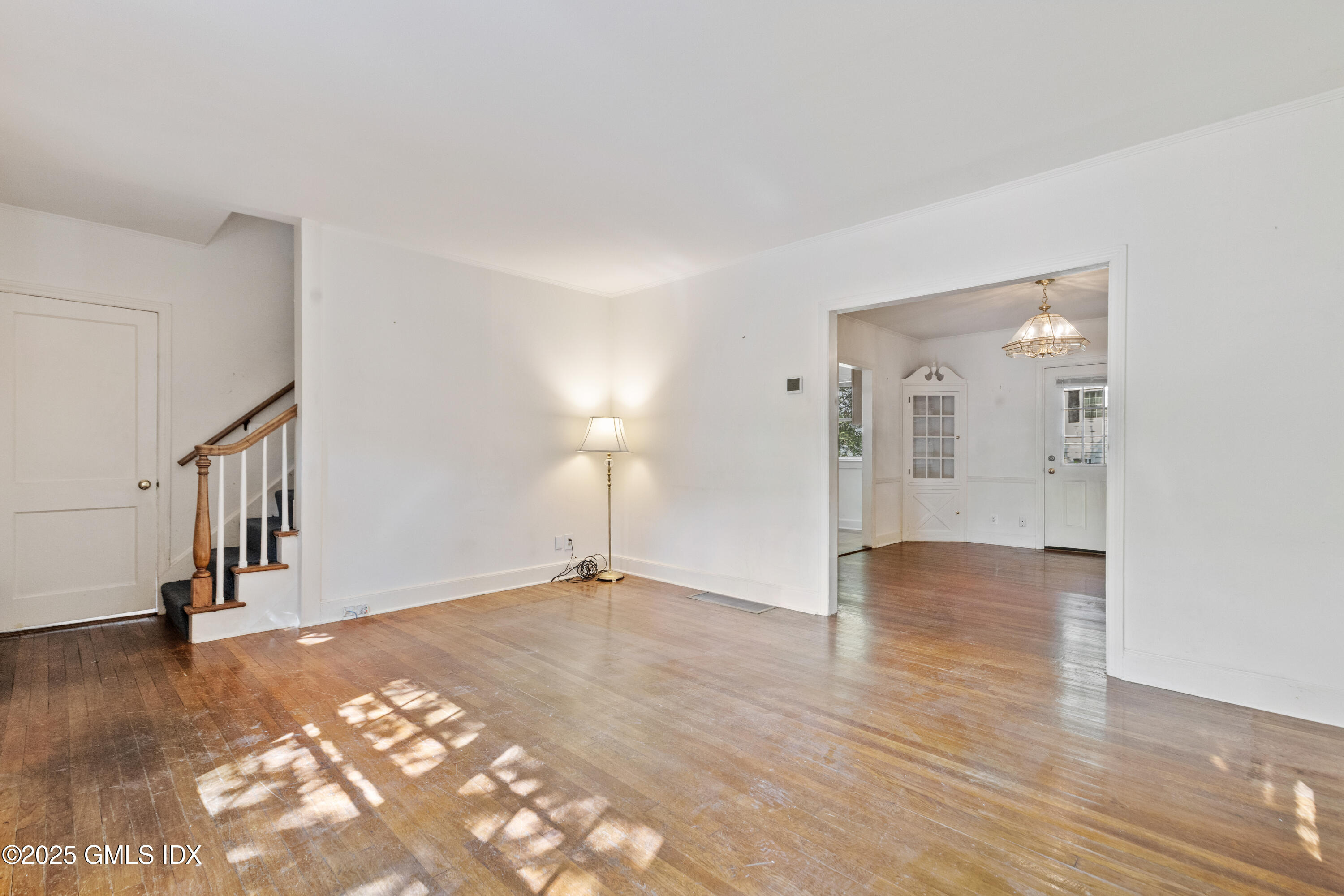 18 MAPLE Drive