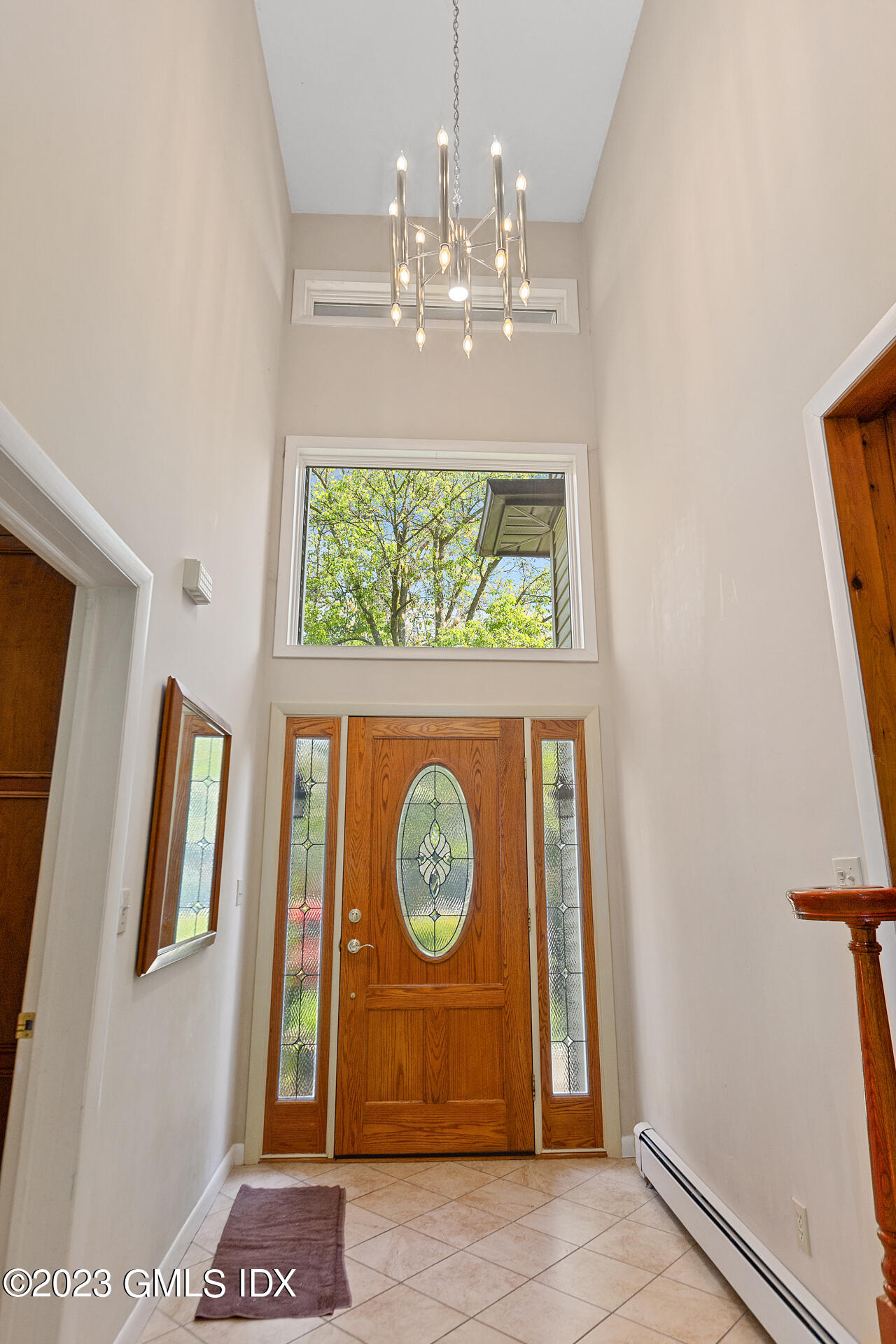2 WALKER Court