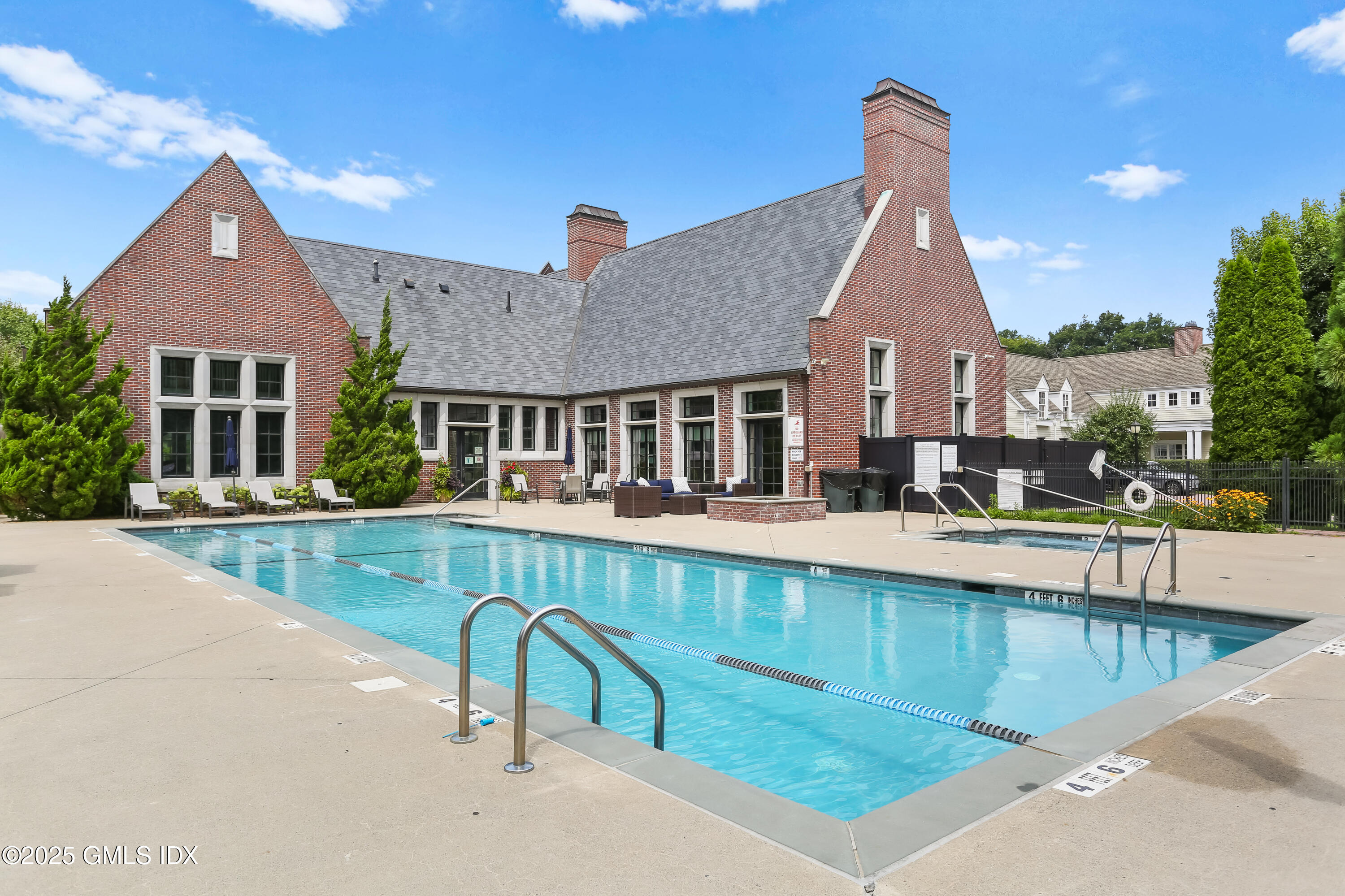 77 HAVEMEYER Lane, 27