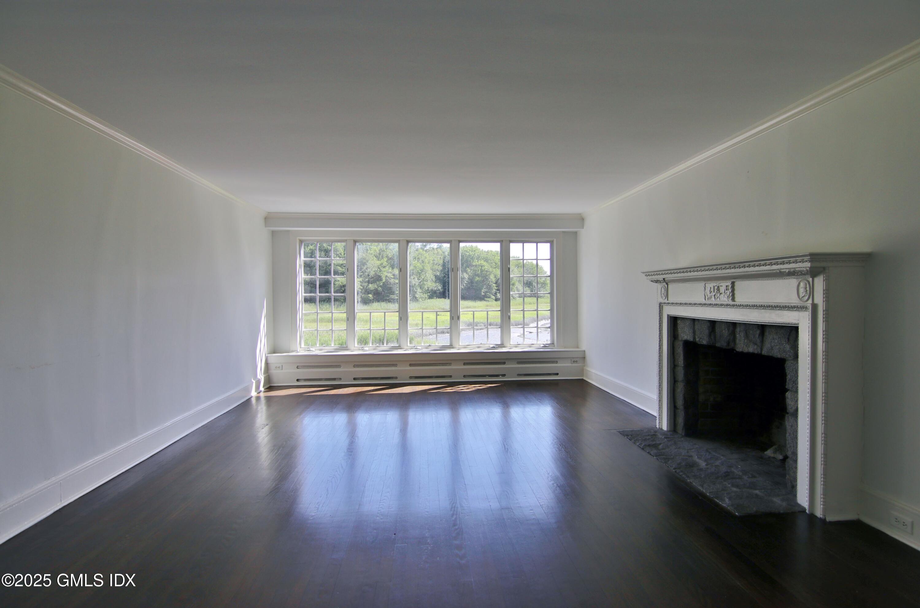 420 Davis Avenue