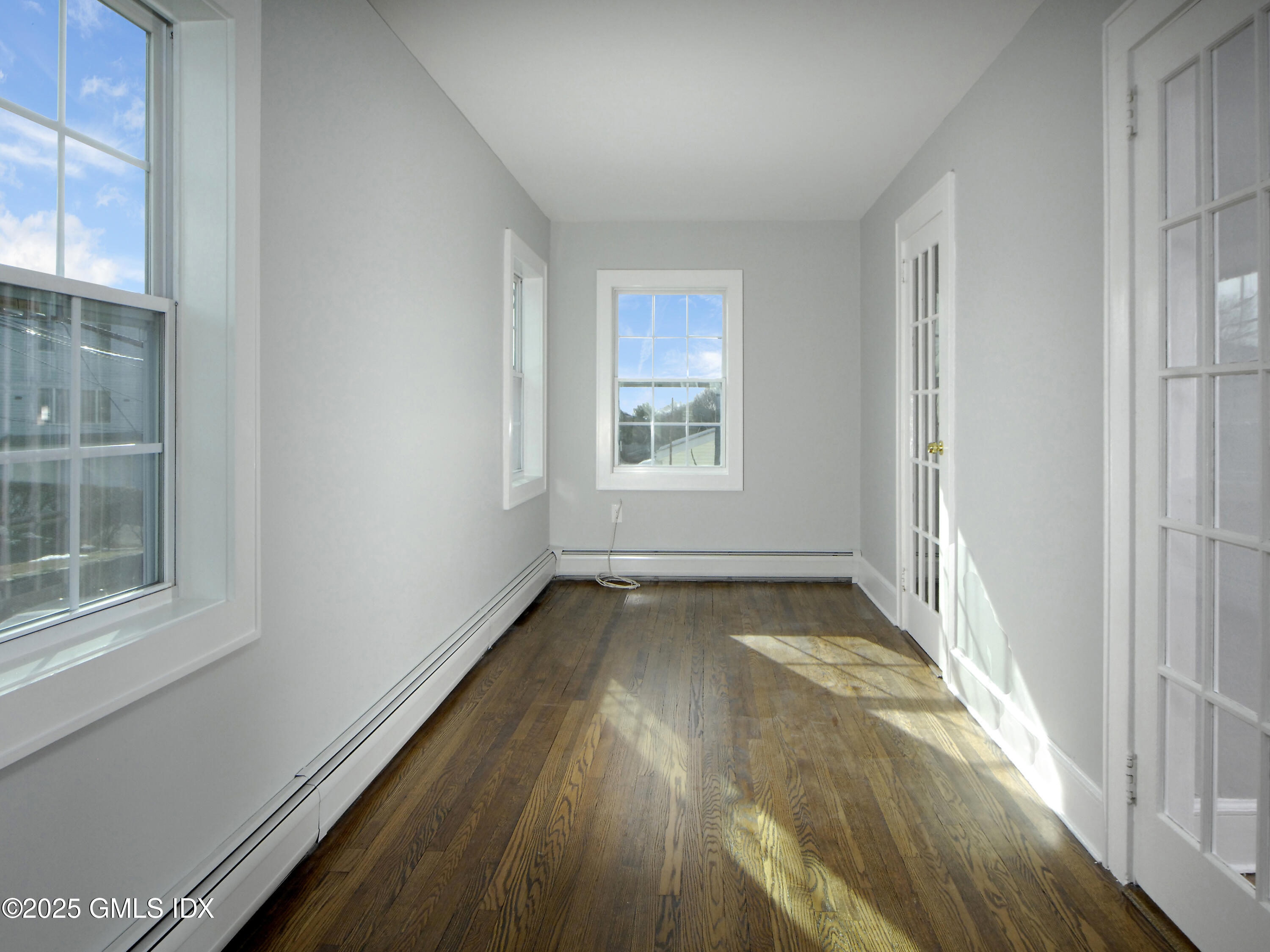 34 ALEXANDER Street, 2