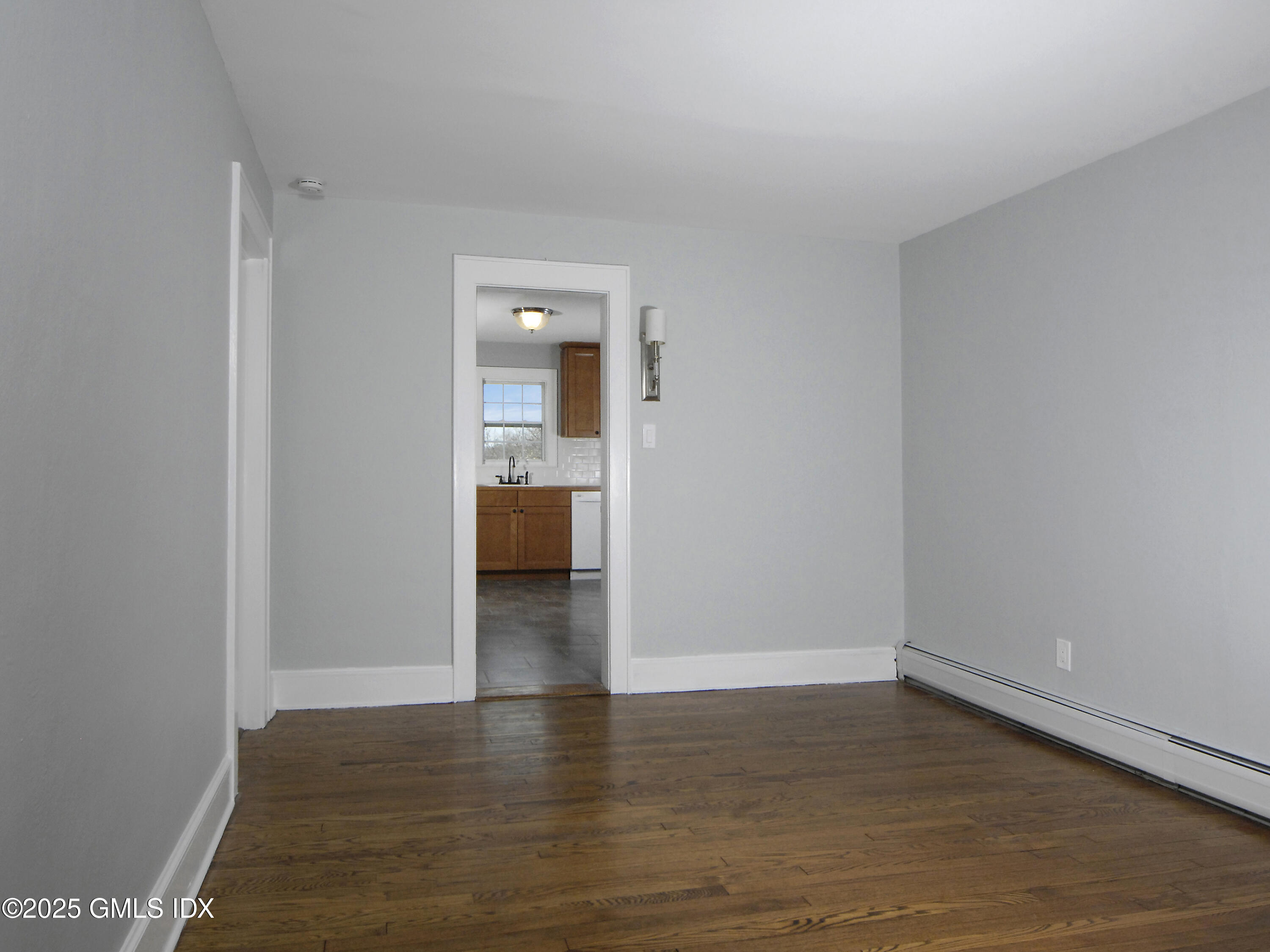 34 ALEXANDER Street, 2