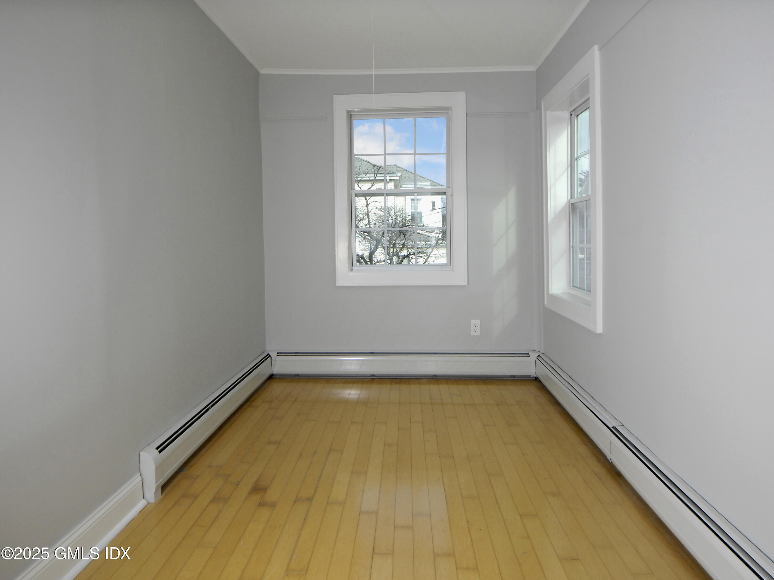 34 ALEXANDER Street, 2