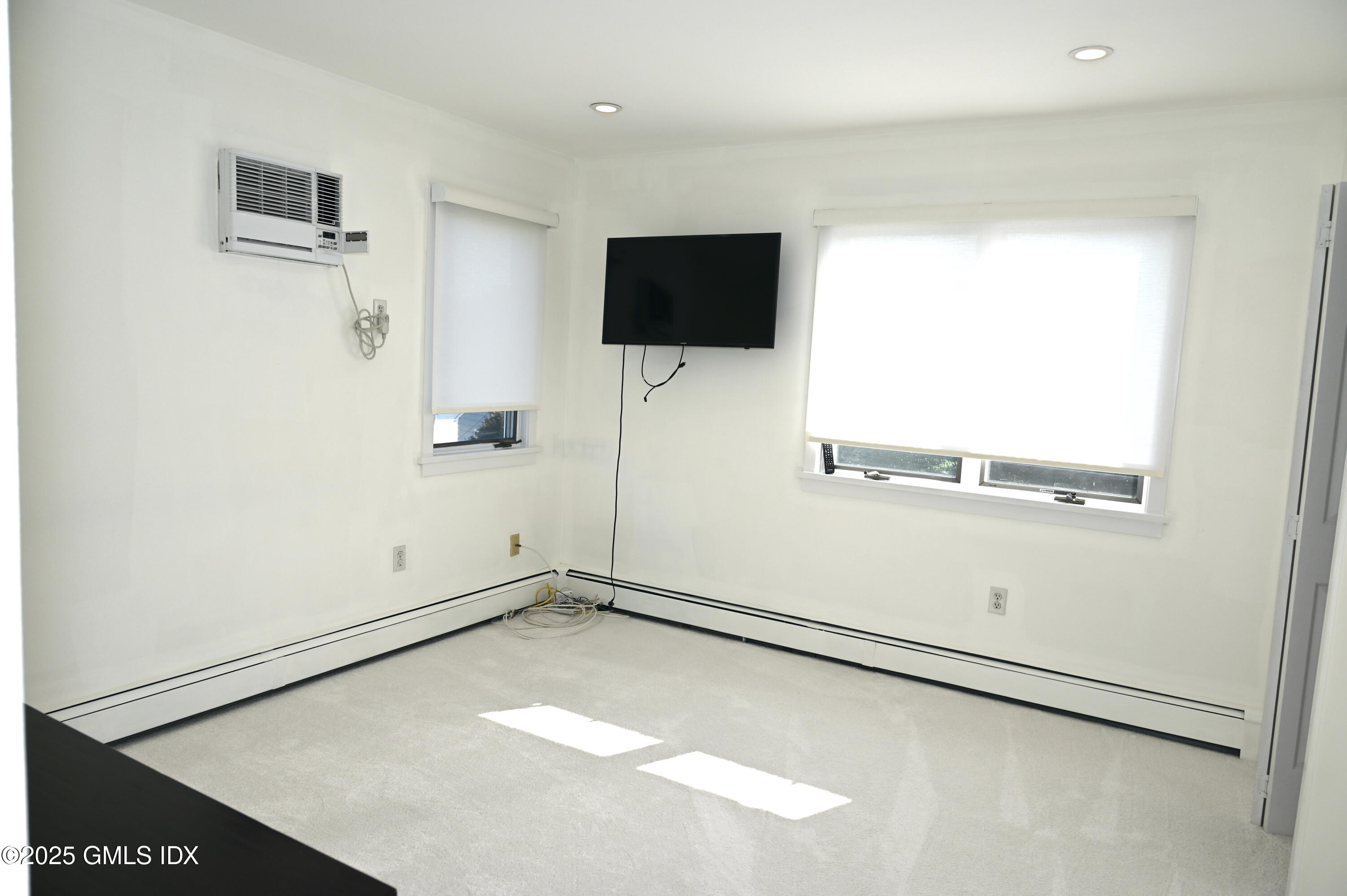 105 Pemberwick Road, A