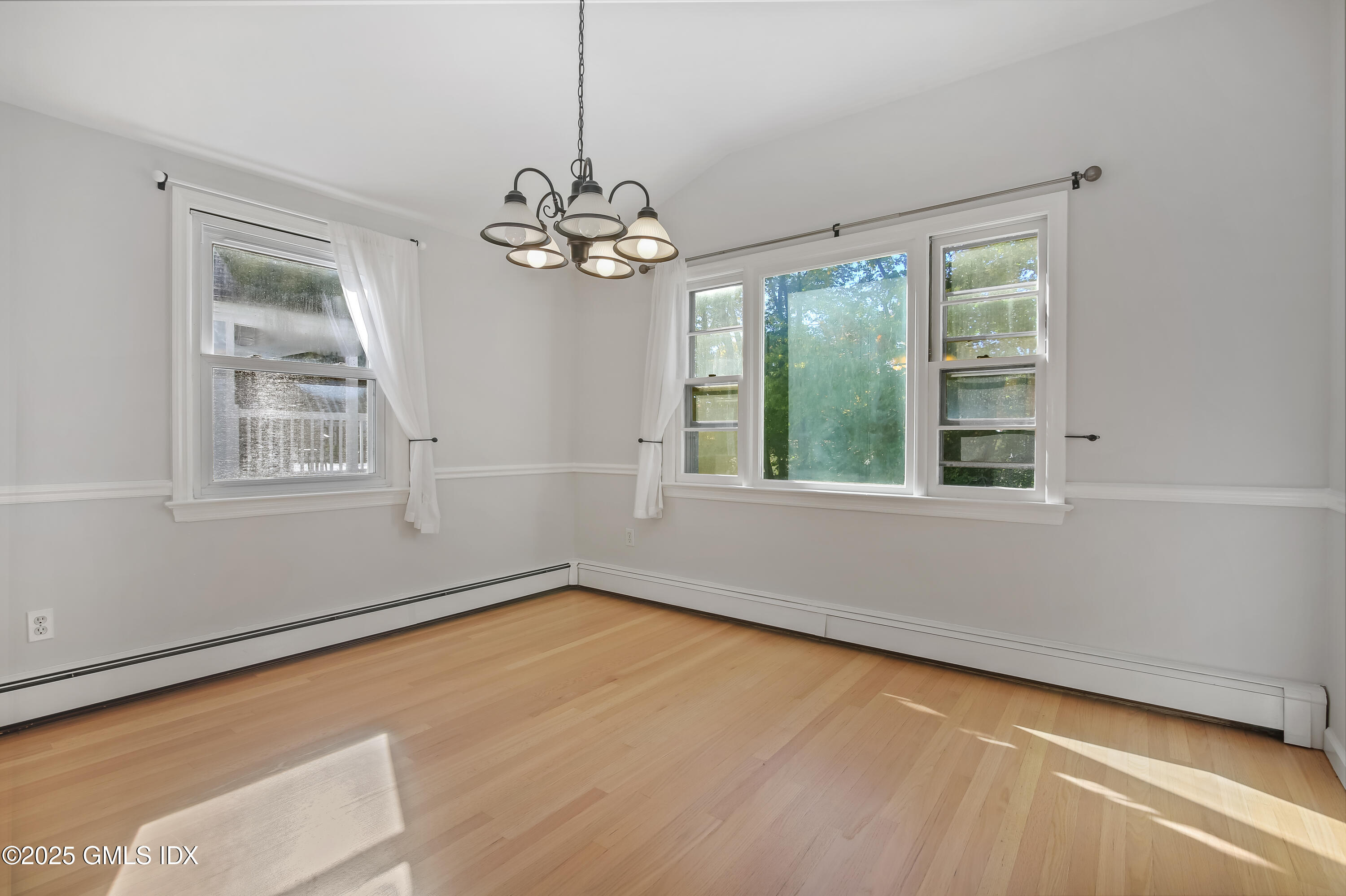 84 INDIAN FIELD Road