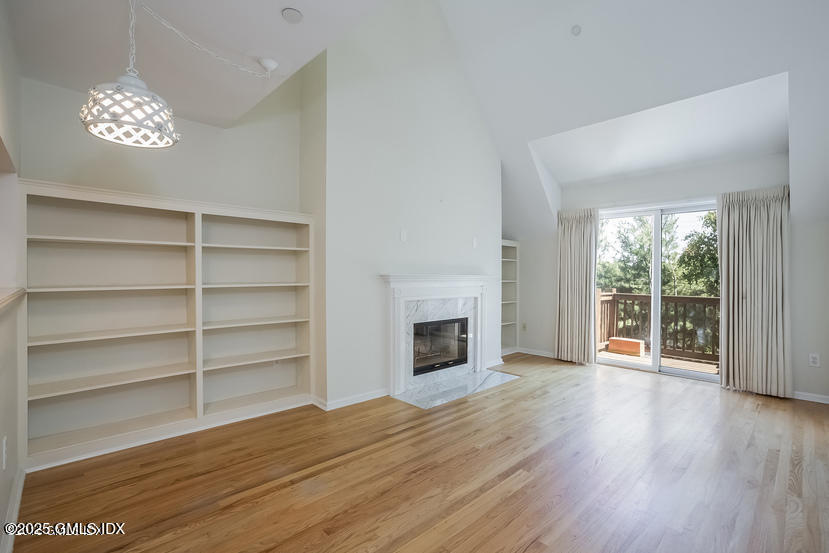 51 Forest Avenue, 77