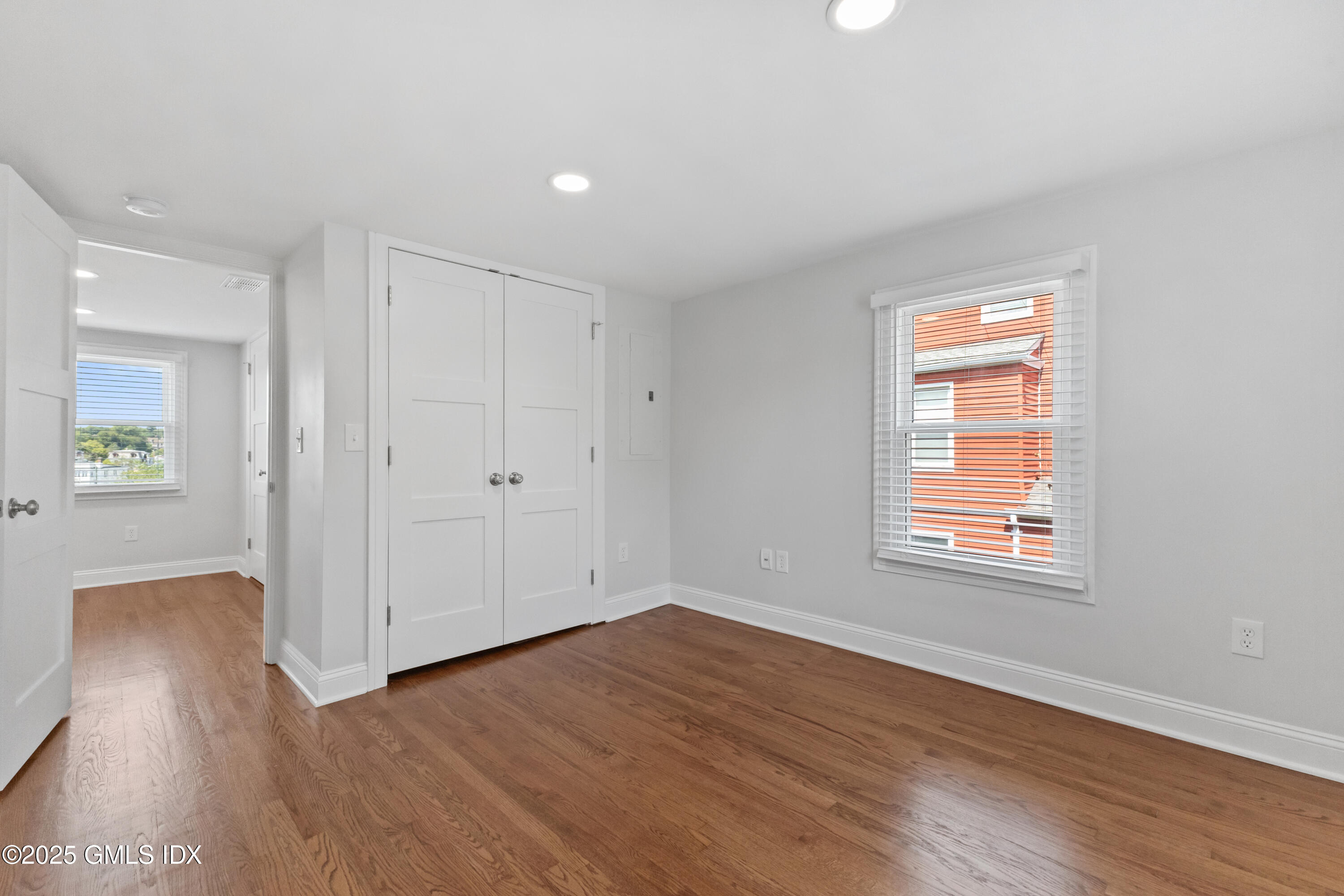 136 Henry Street, 138