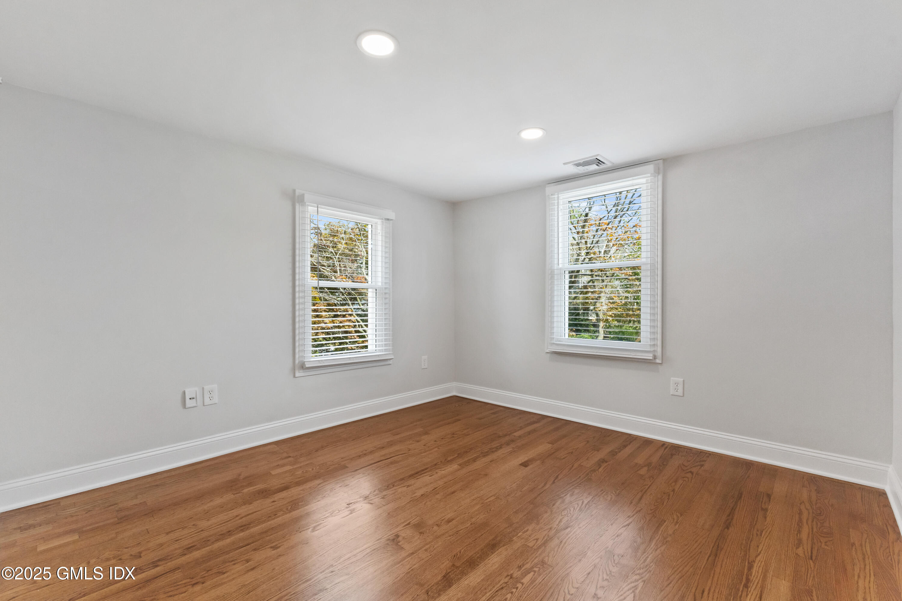 136 Henry Street, 138