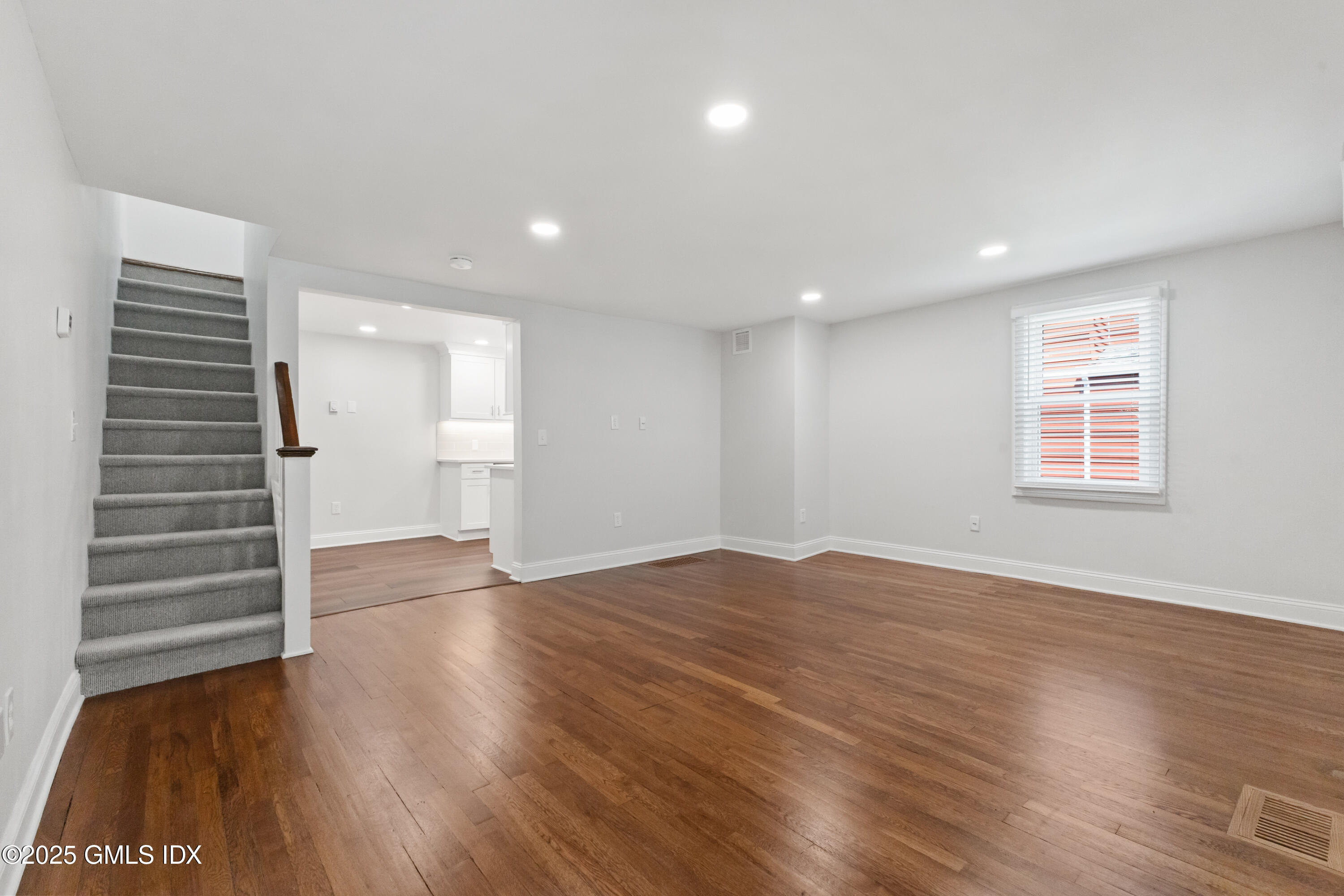 136 Henry Street, 138