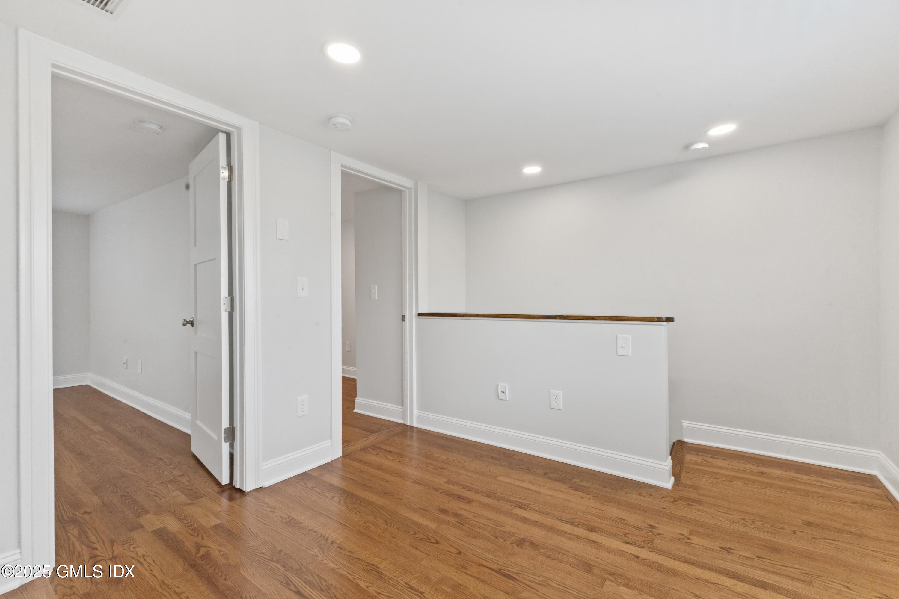 136 Henry Street, 138