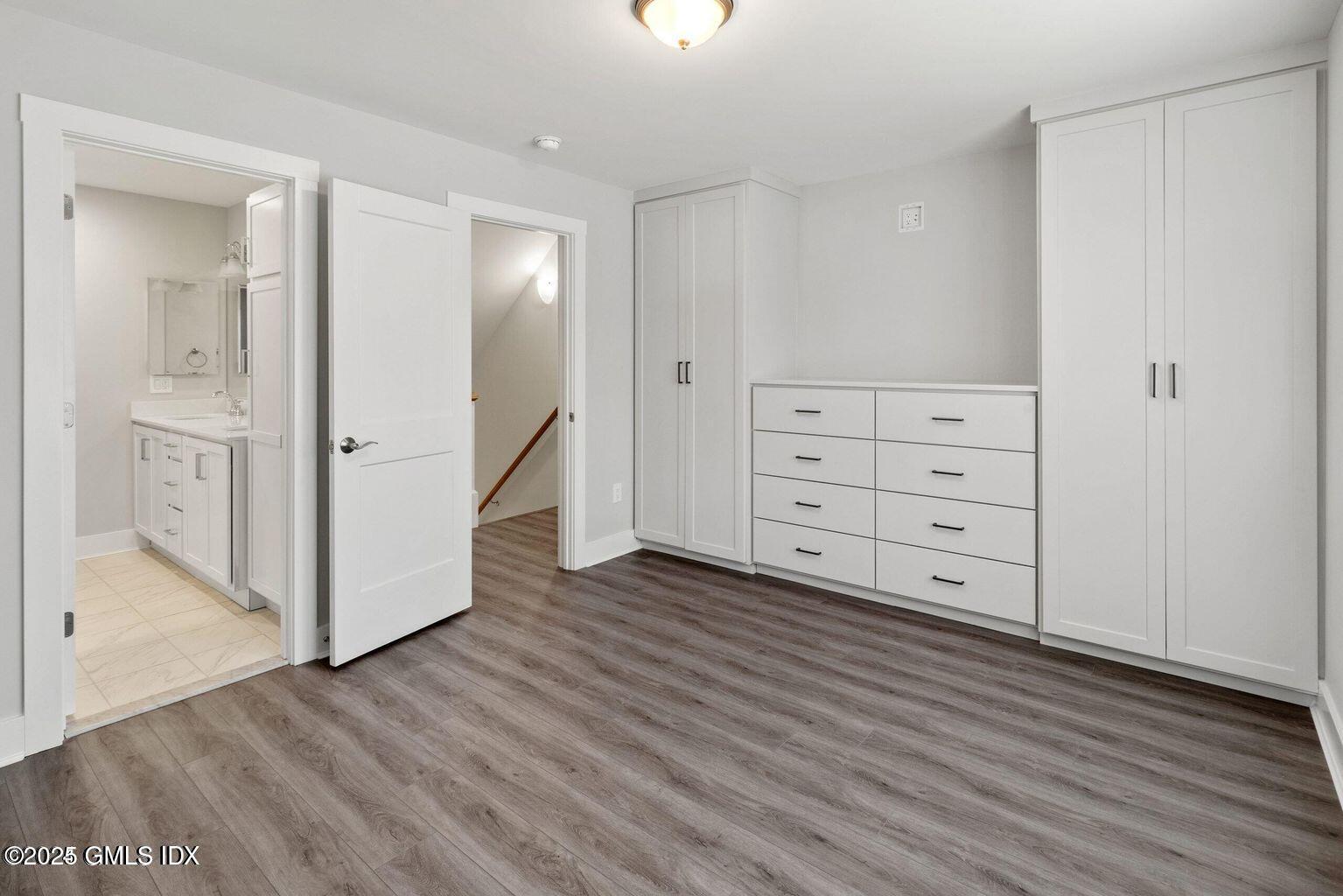 4 ORCHARD Street, O