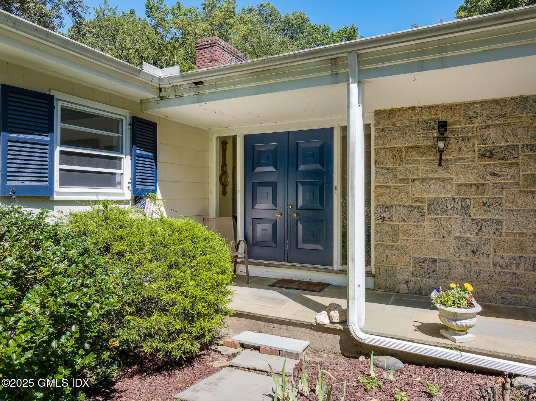 267 RIVERSVILLE Road