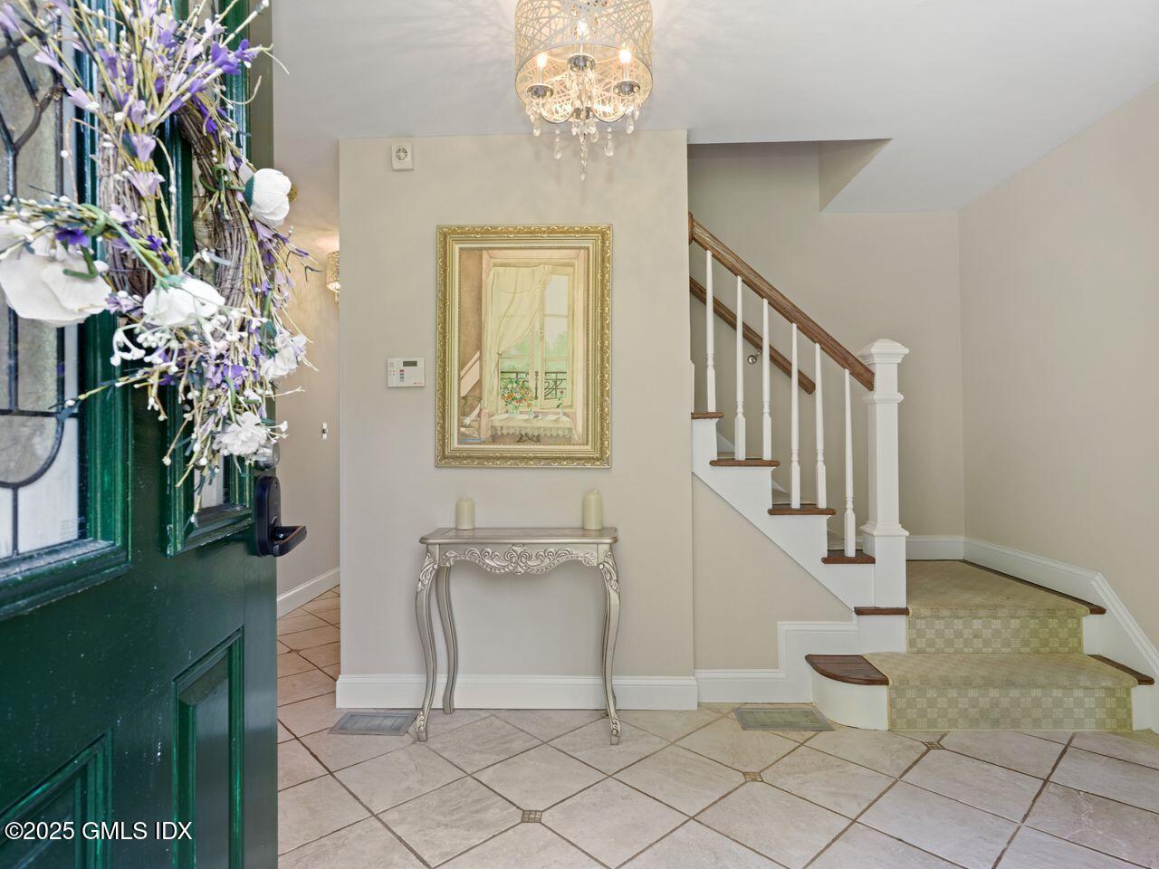 239 E Hunting Ridge Road