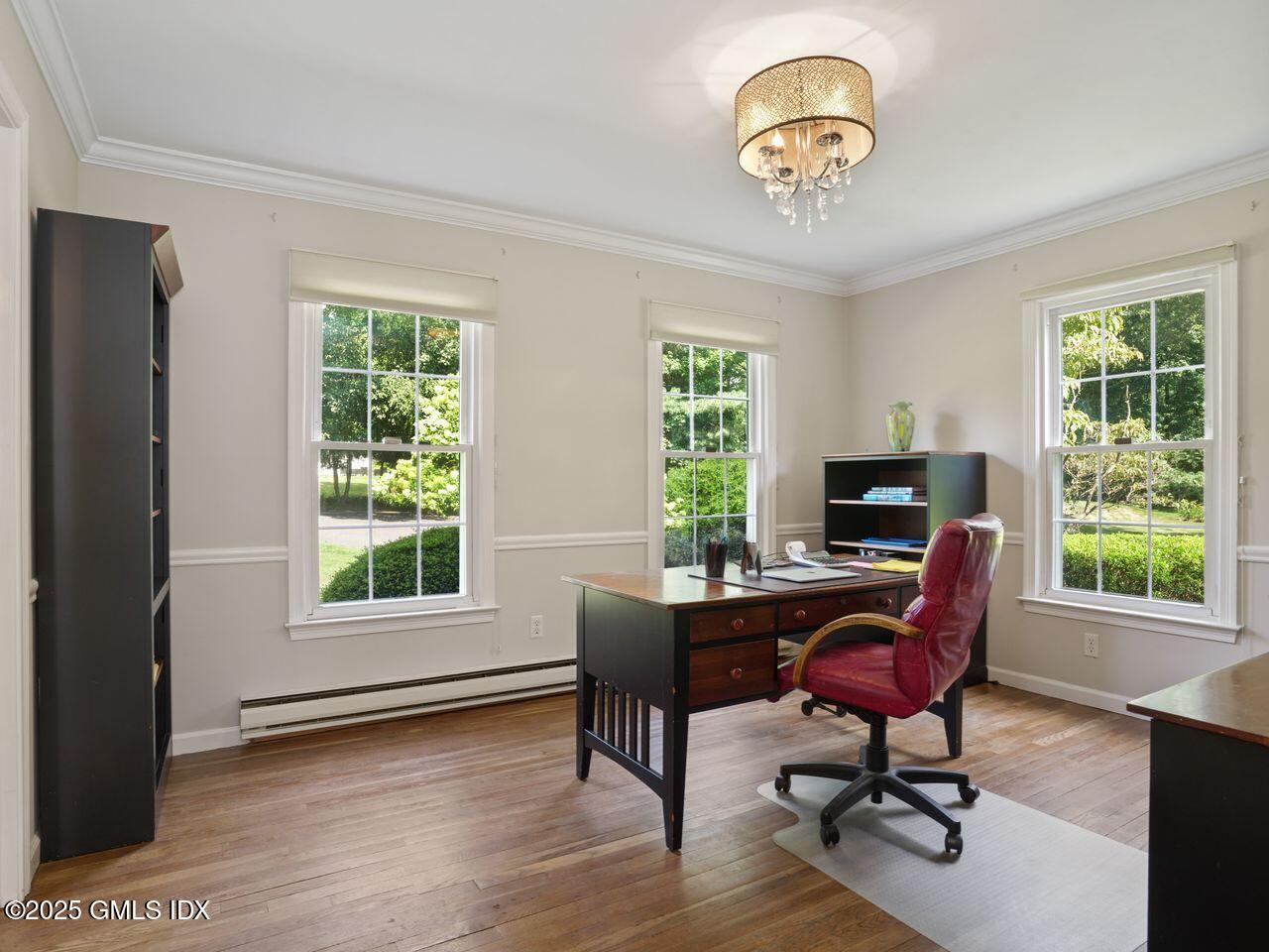 239 E Hunting Ridge Road