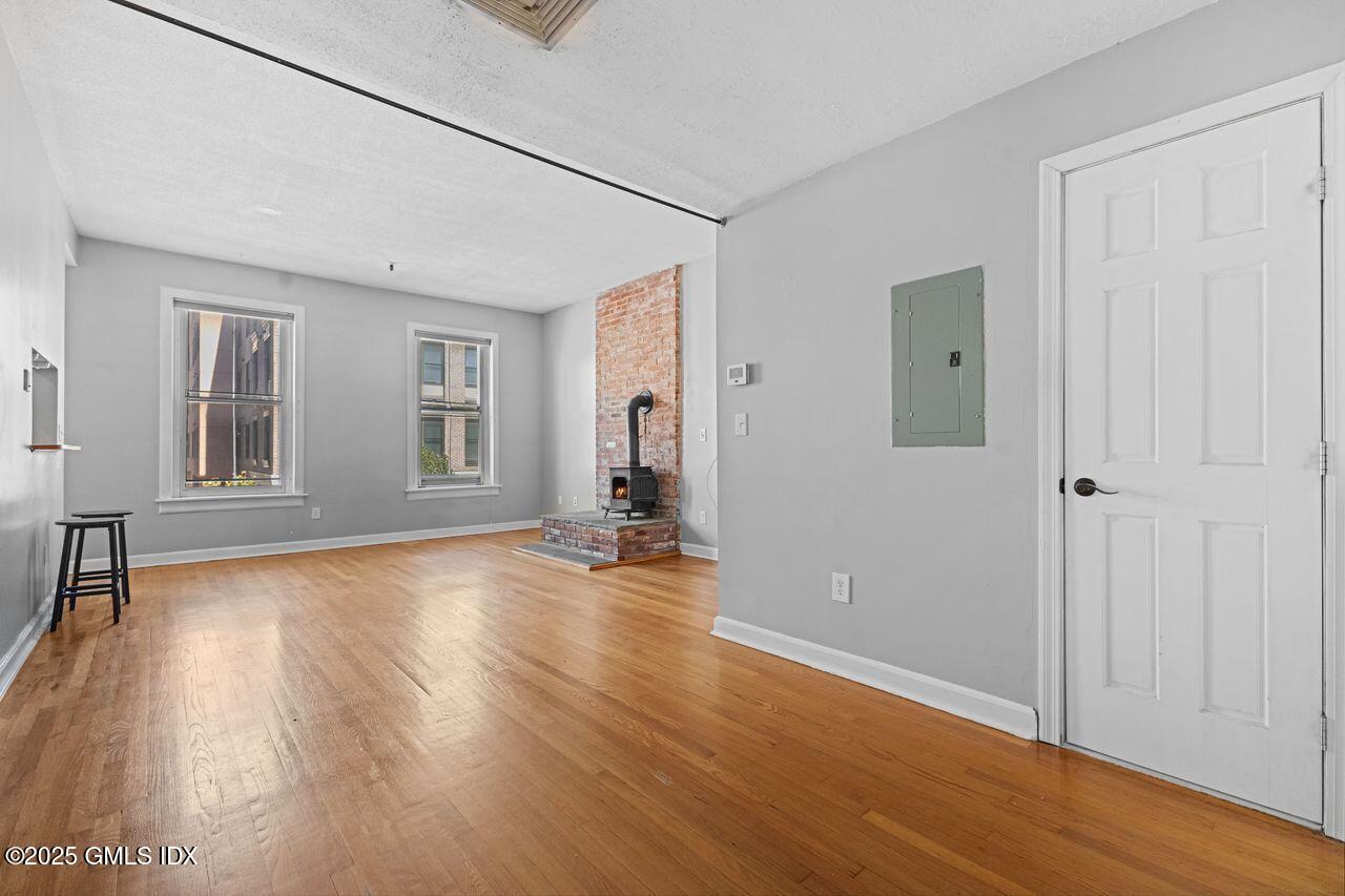 110 WASHINGTON Street, 202