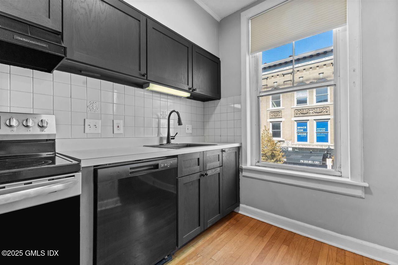 110 WASHINGTON Street, 202