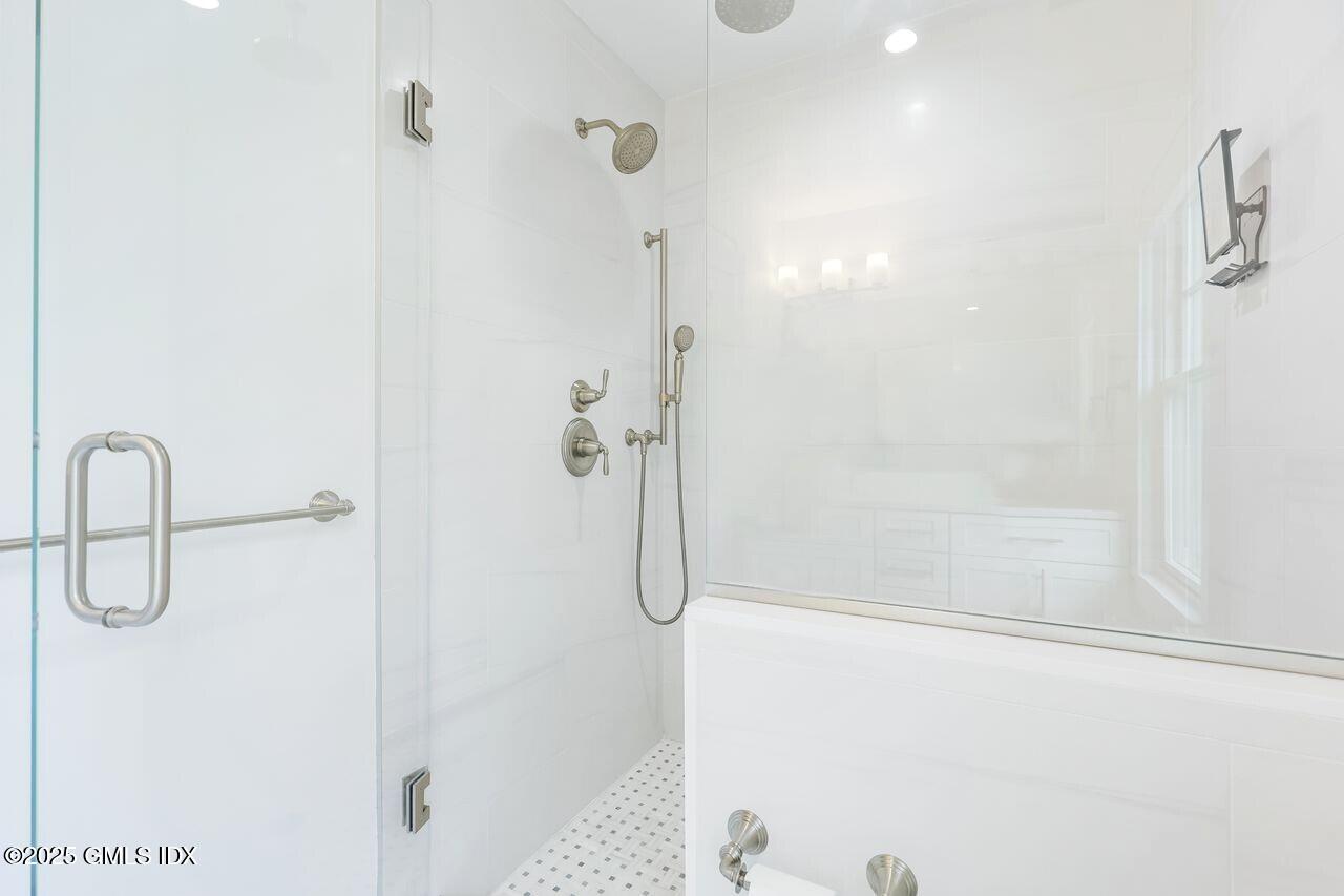 2 Sound View Terrace